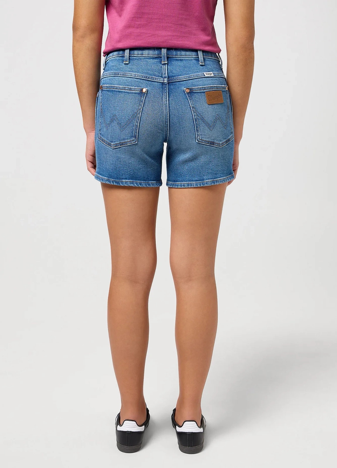 Dámské kraťasy Wrangler Boyfriend Short Carolina 112351037 W24