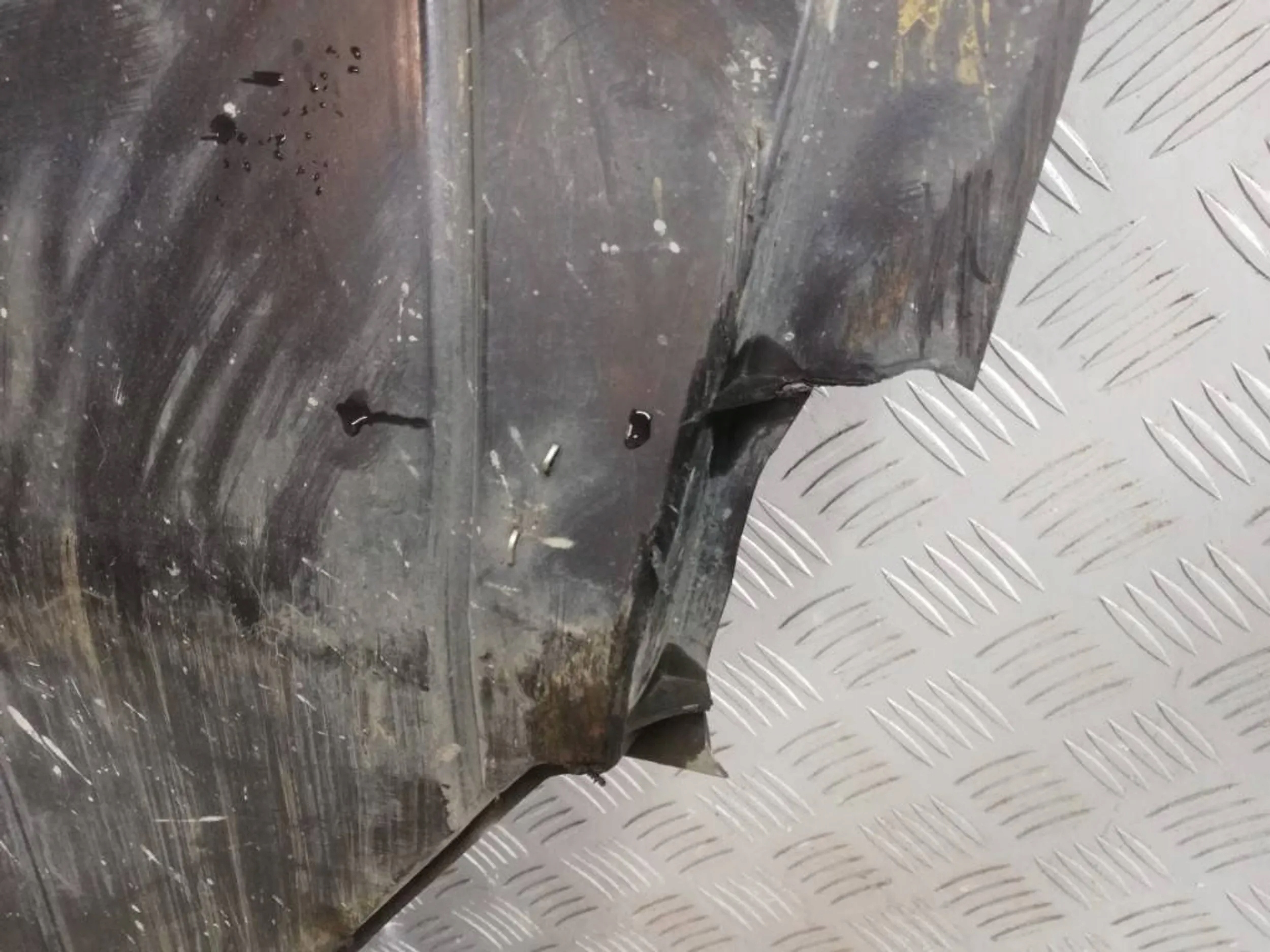 RENAULT MEGANE III OSŁONA POD SILNIK 758900006R Typ samochodu Samochody osobowe