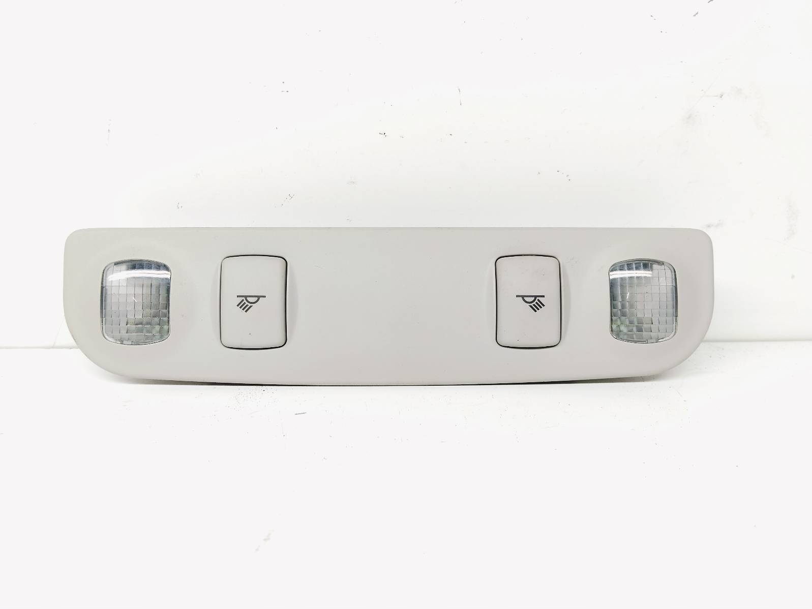 FANALE Oswietlenie interna Audi A3 8P 2.0 TDI 8E0947111A