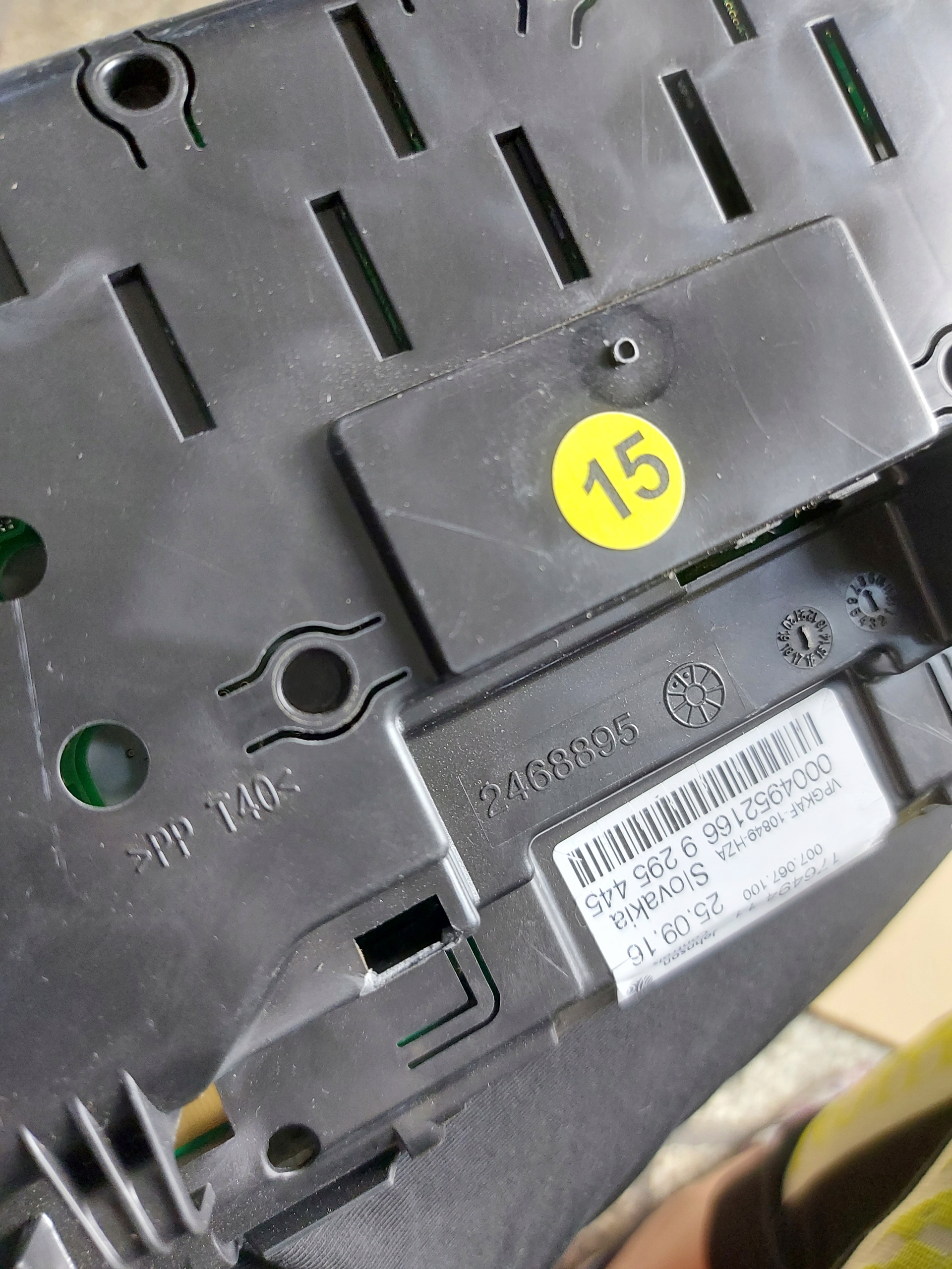 dials clock BMW X1 F48 A2C53346048 17649411 OE EU