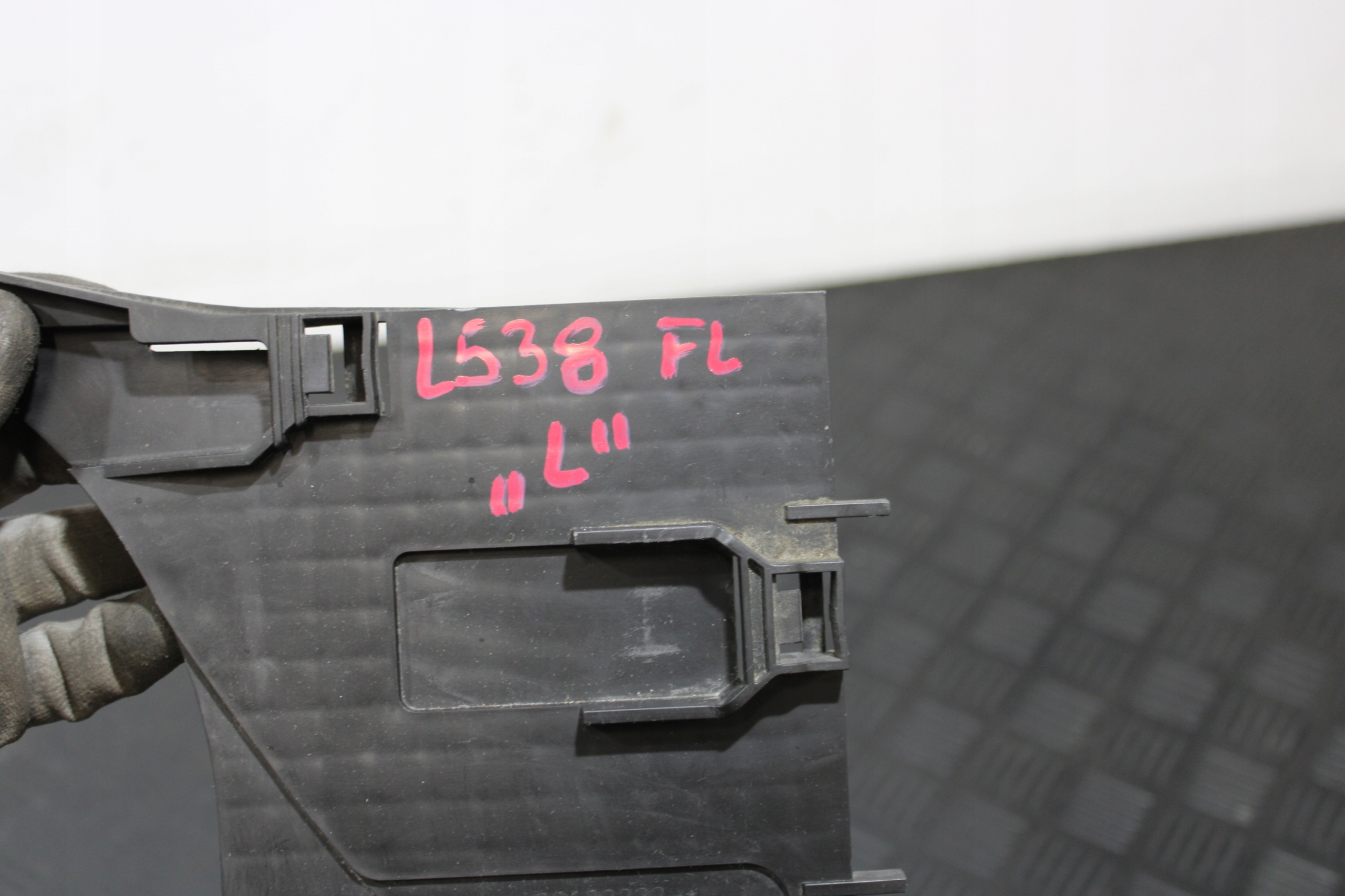 support holder lights left front LAND ROVER EVOQUE L538 LIFT DYNAMIC