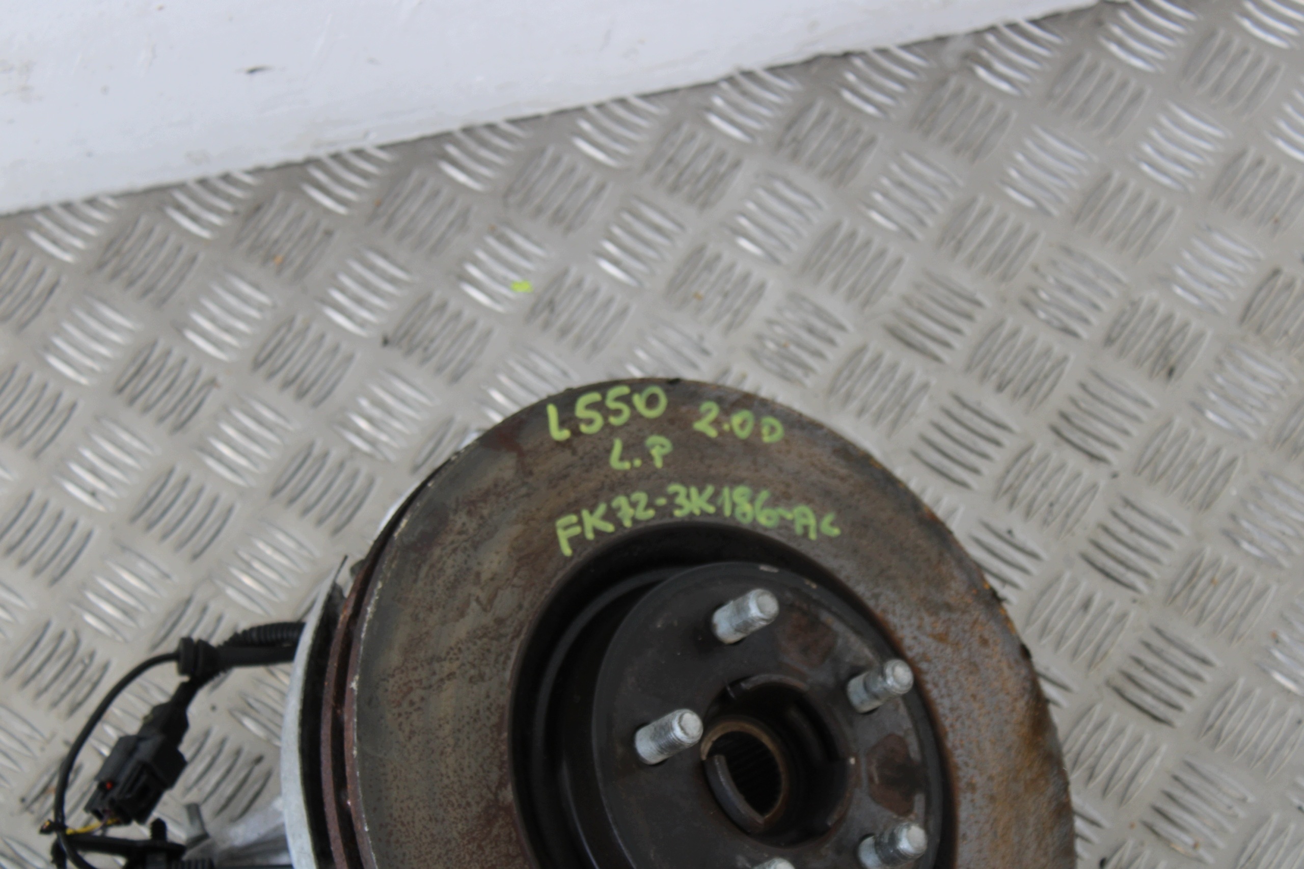 swing shock absorber left front LAND ROVER DISCOVERY SPORT L550