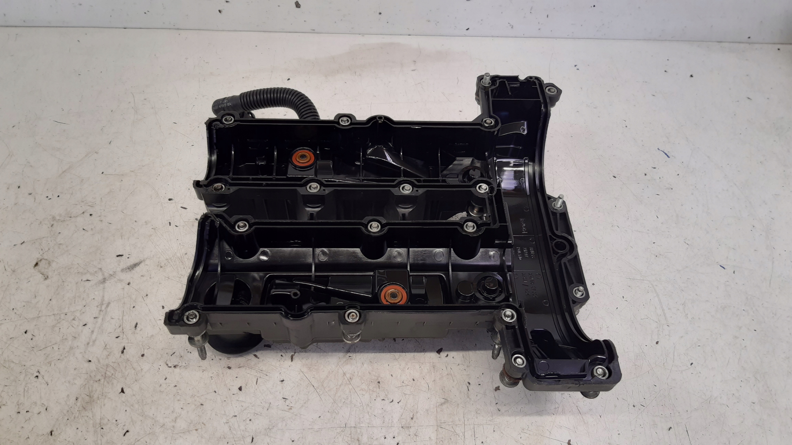Abdeckung der Ventile CM5G6006BA Ford C-MAX MK2
