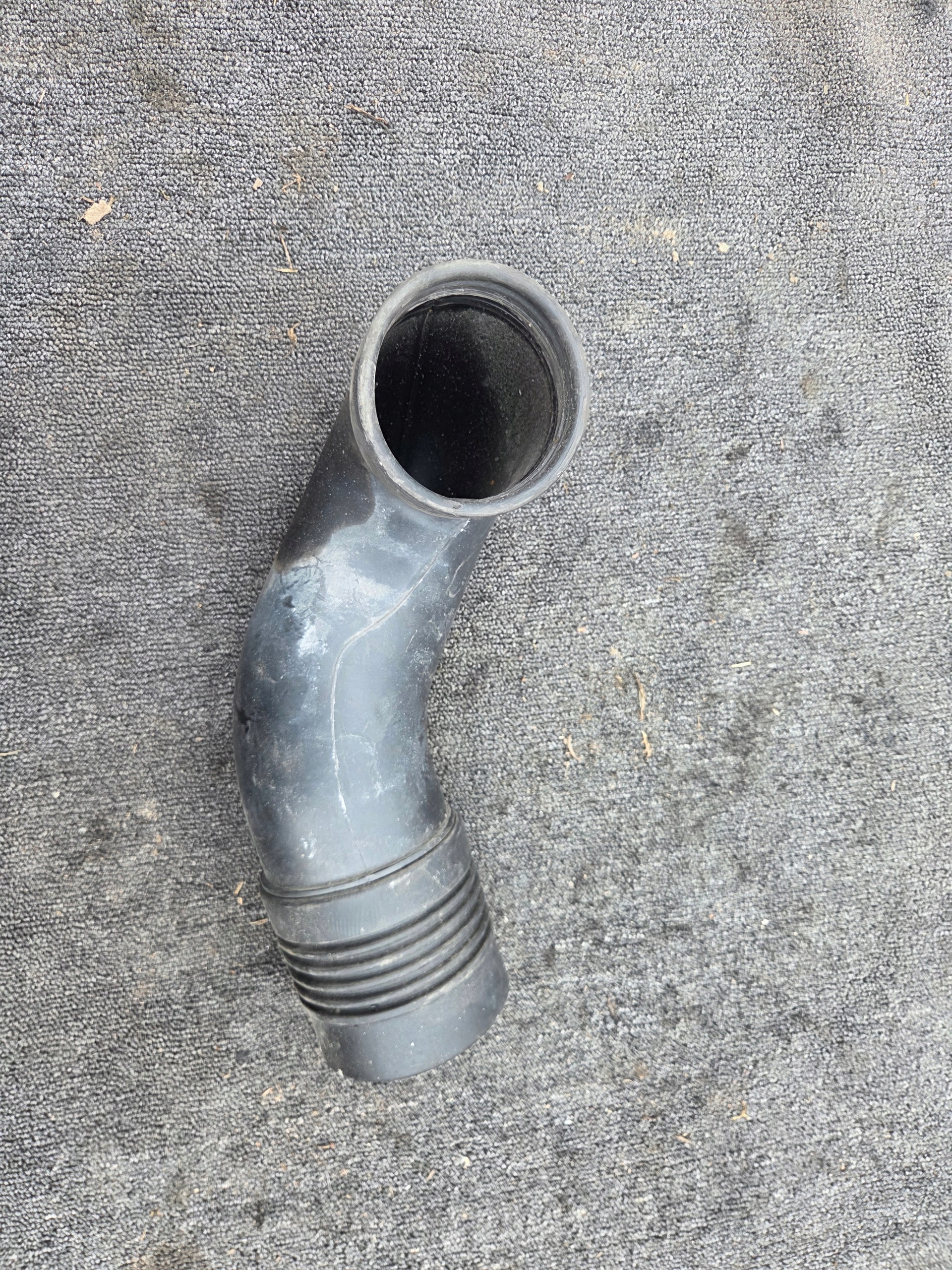 wiring pipe air KIA SPORTAGE II 2.0 B 28210-2E100