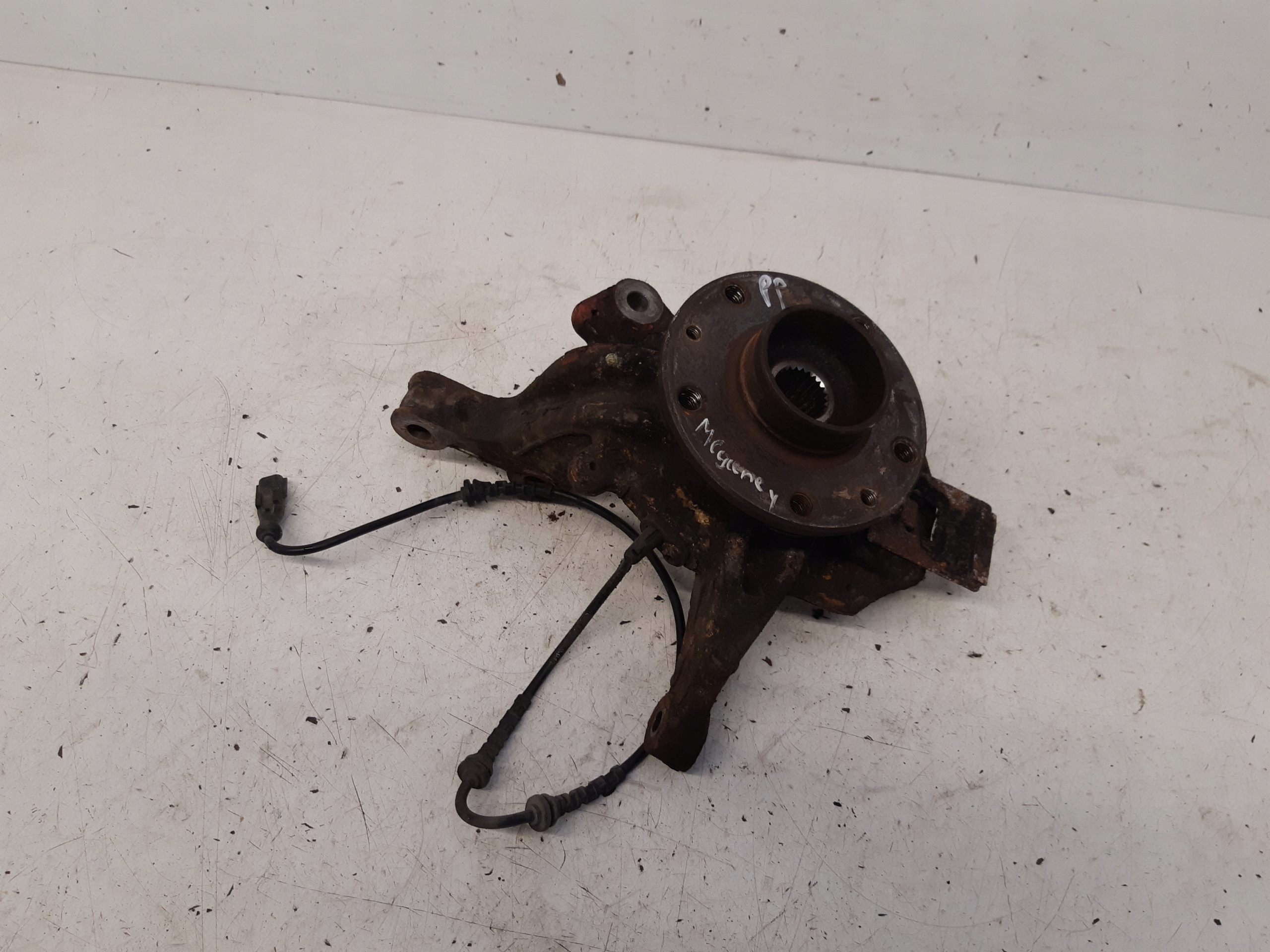 swing right front 5x114,3 Renault Megane III
