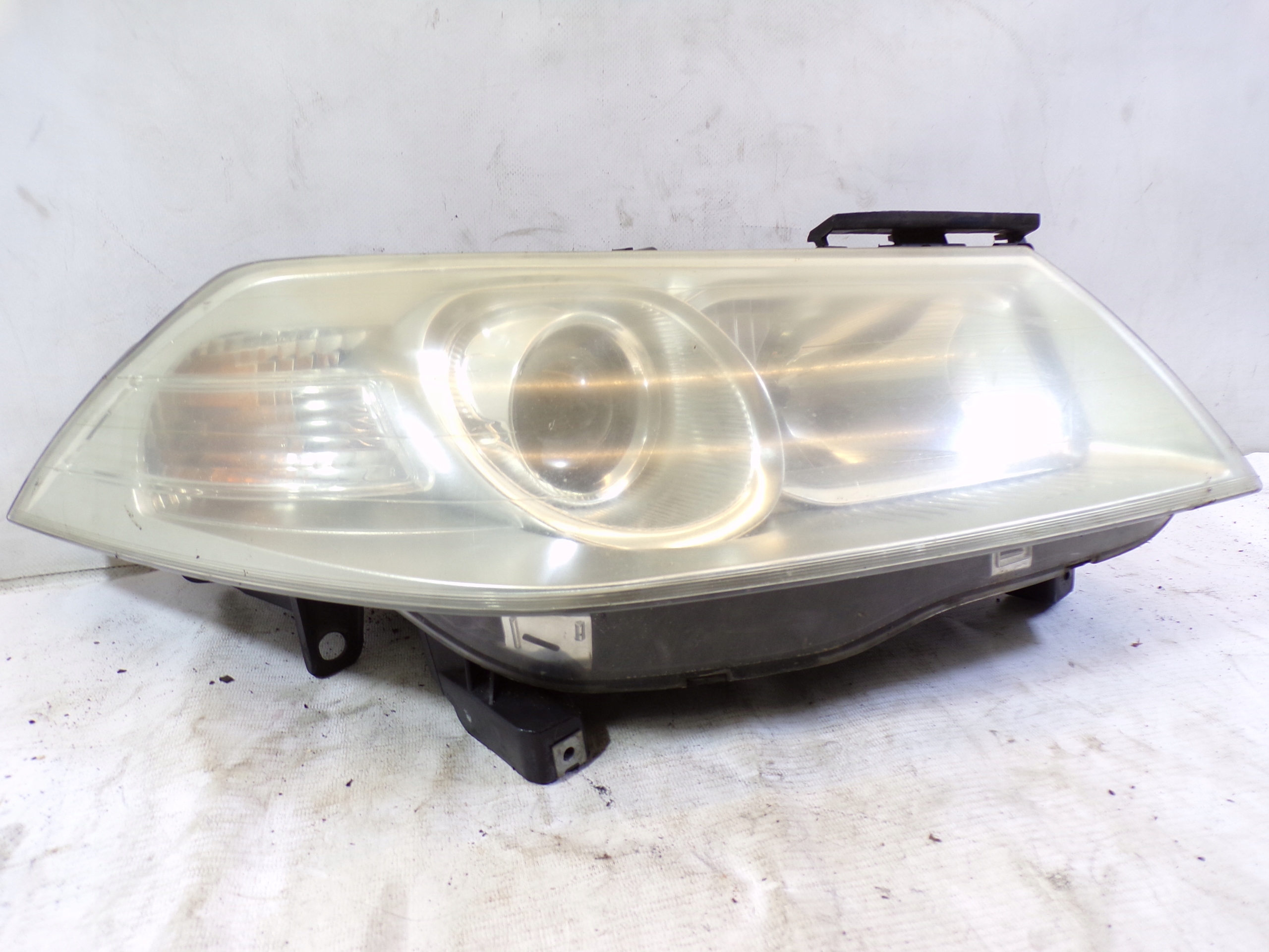light front front right RENAULT MEGANE 2 II LIFT (1)