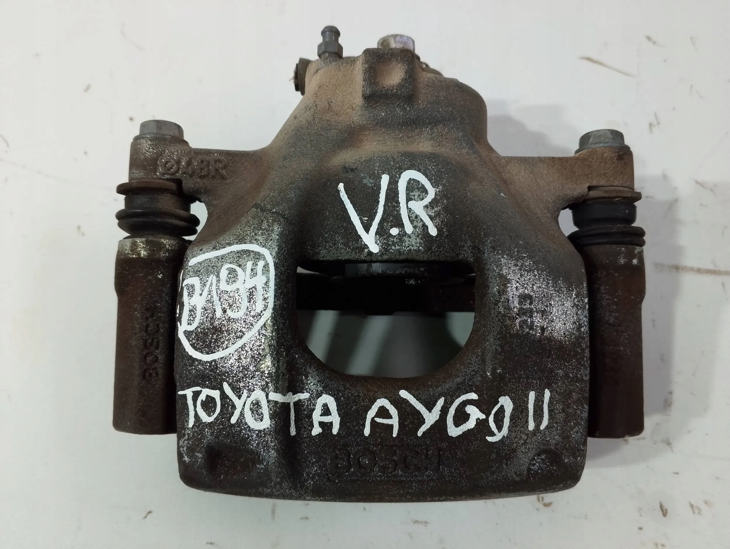 Toyota Aygo II CITROEN C1 caliper brake front right (B194)