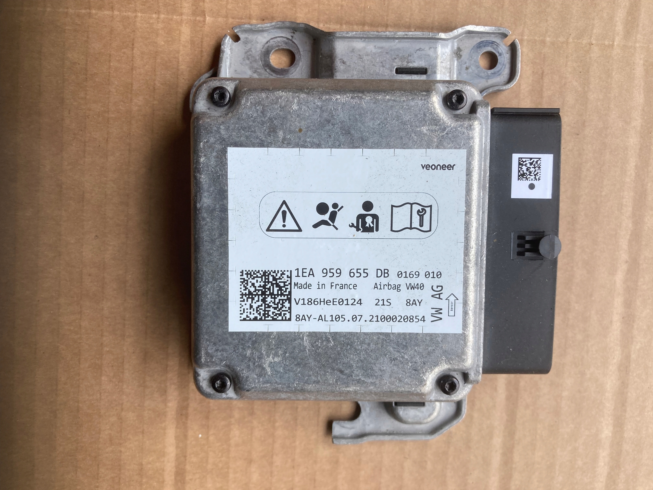 МОДУЛЬ ДАТЧИКА ПОДУШКИ БЕЗПЕКИ VW 1EA959655DB