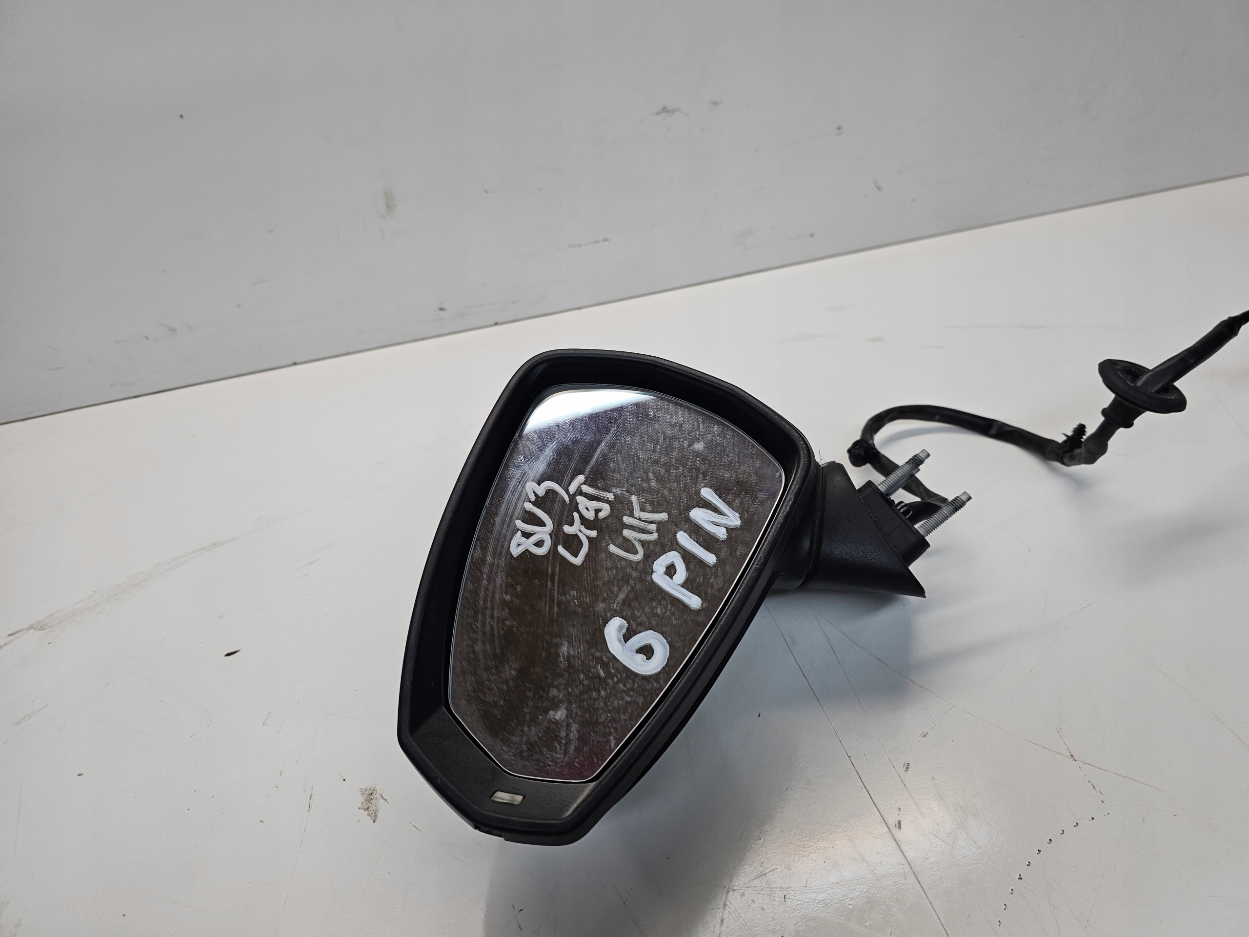 mirror exterior left AUDI A3 8V 8V3 LY9T 6-PIN UK