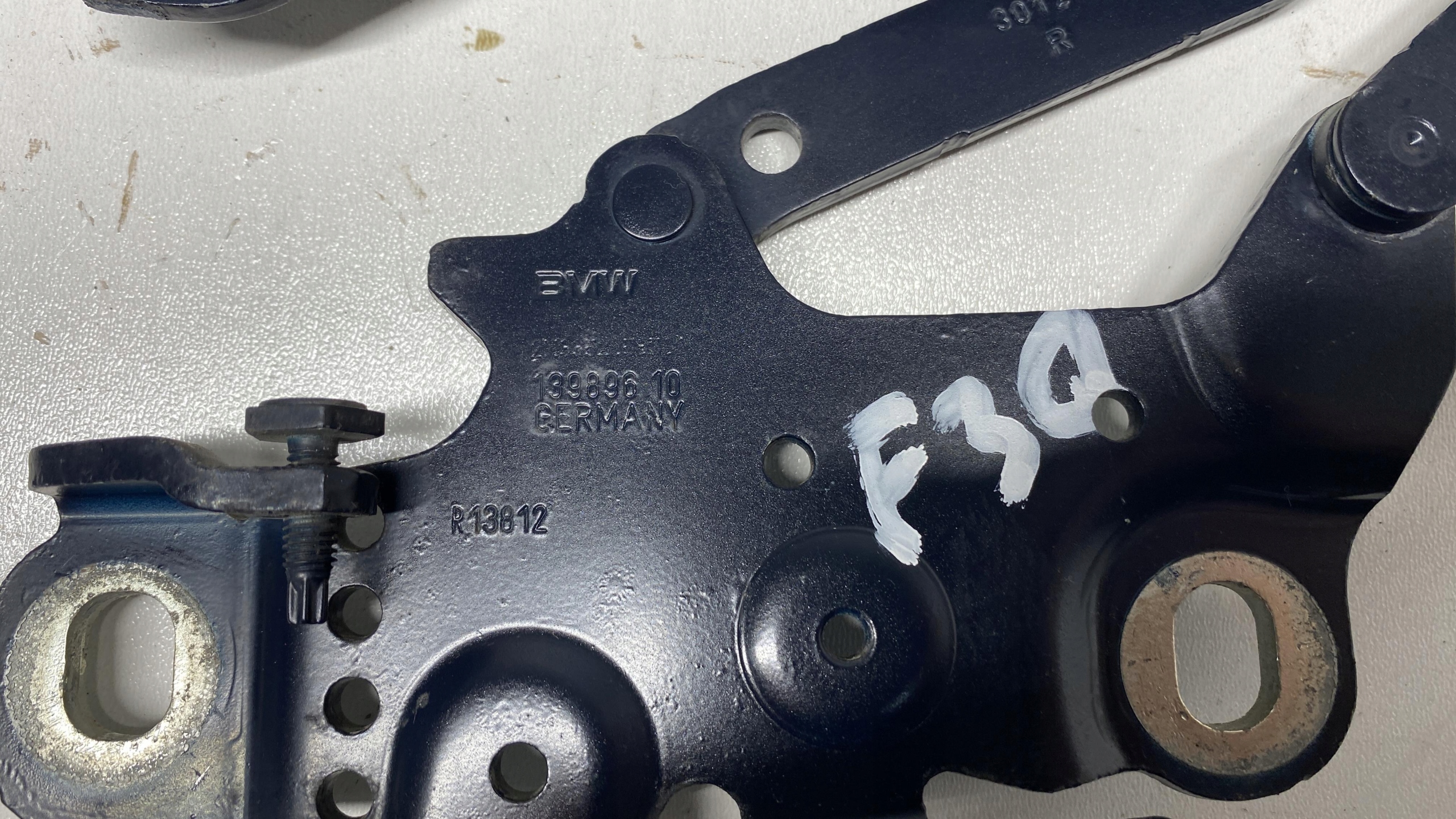 BMW 3 F30 F31 hinge bonnet hinges right left