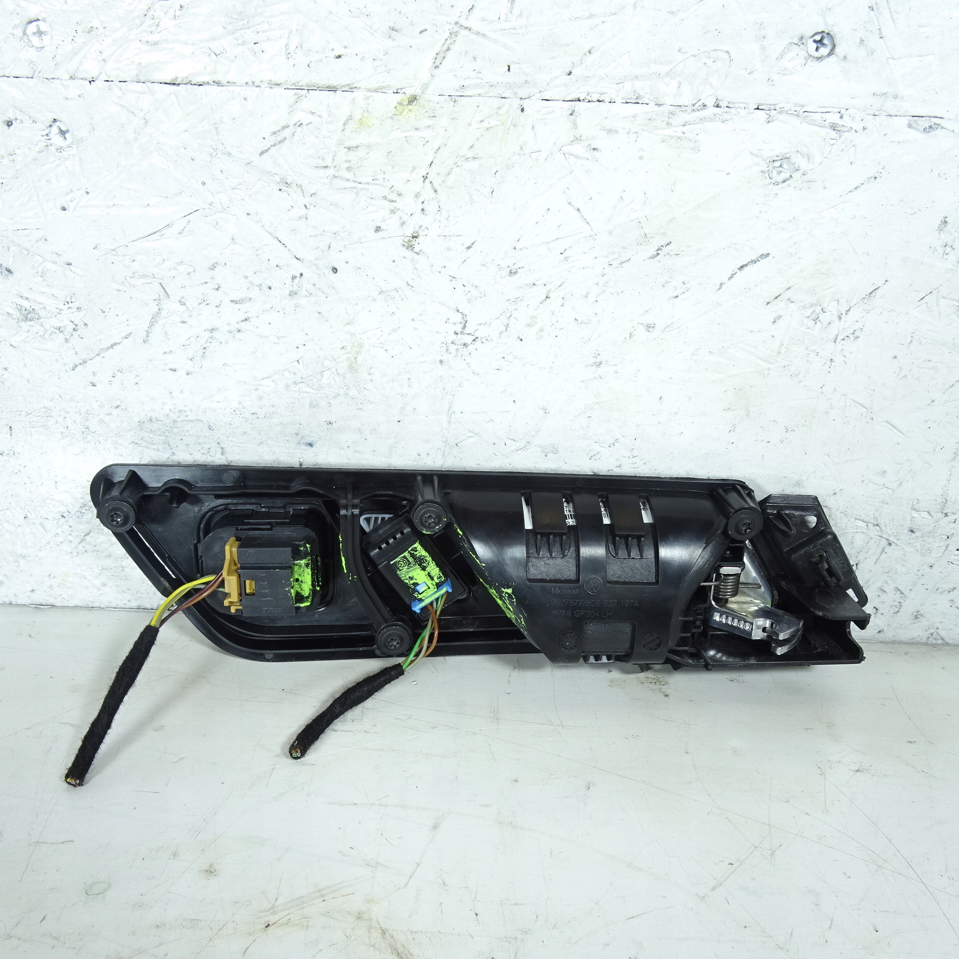 VW JETTA 6 VI handle inner left front 5C7837113L