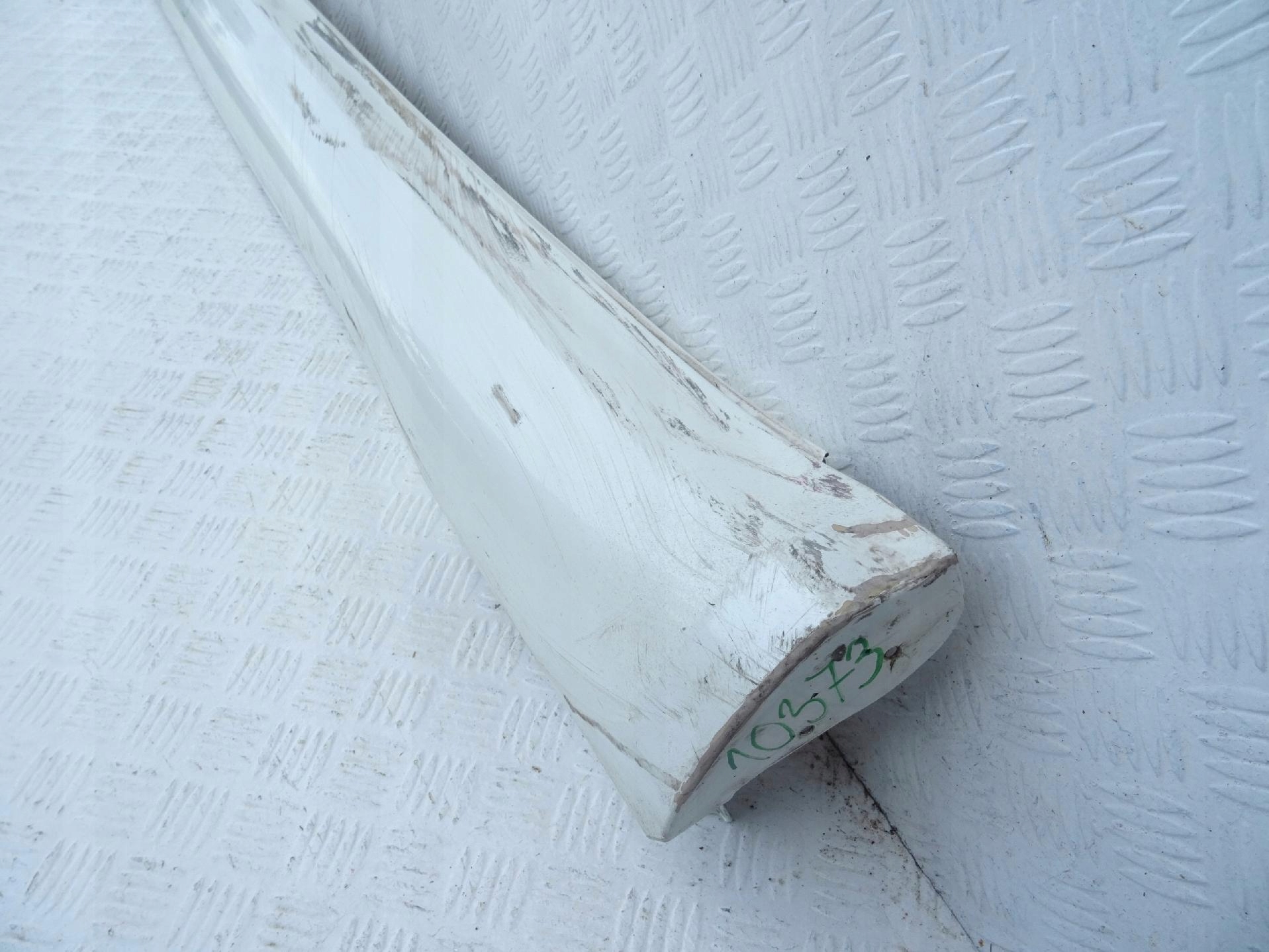 Mercedes CLS 219 W219 AMG moulding threshold threshold left
