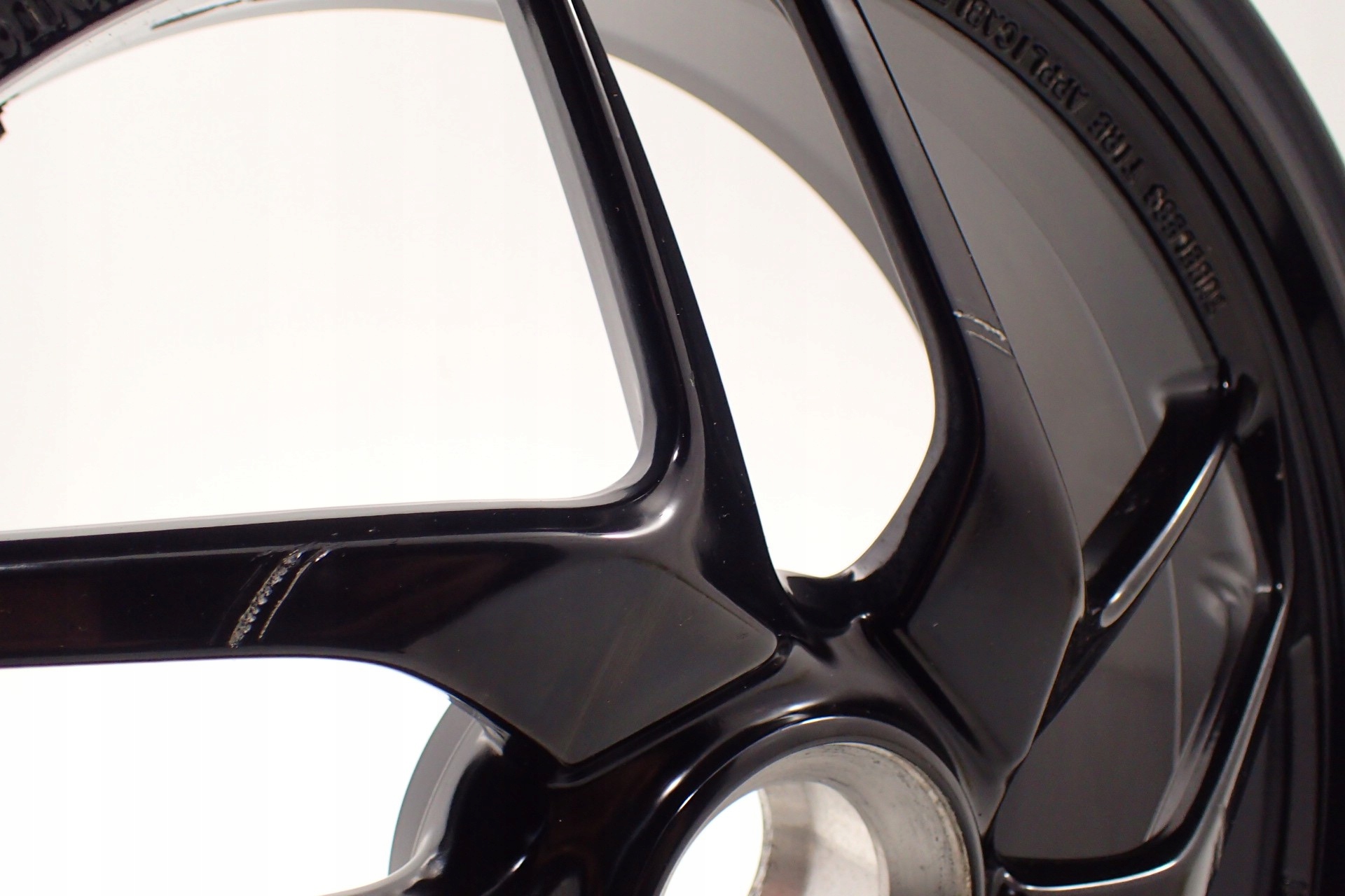 Ducati Monster 1200 14 17 Felga tyl 17 x6 00 Rims manufacturer Ducati