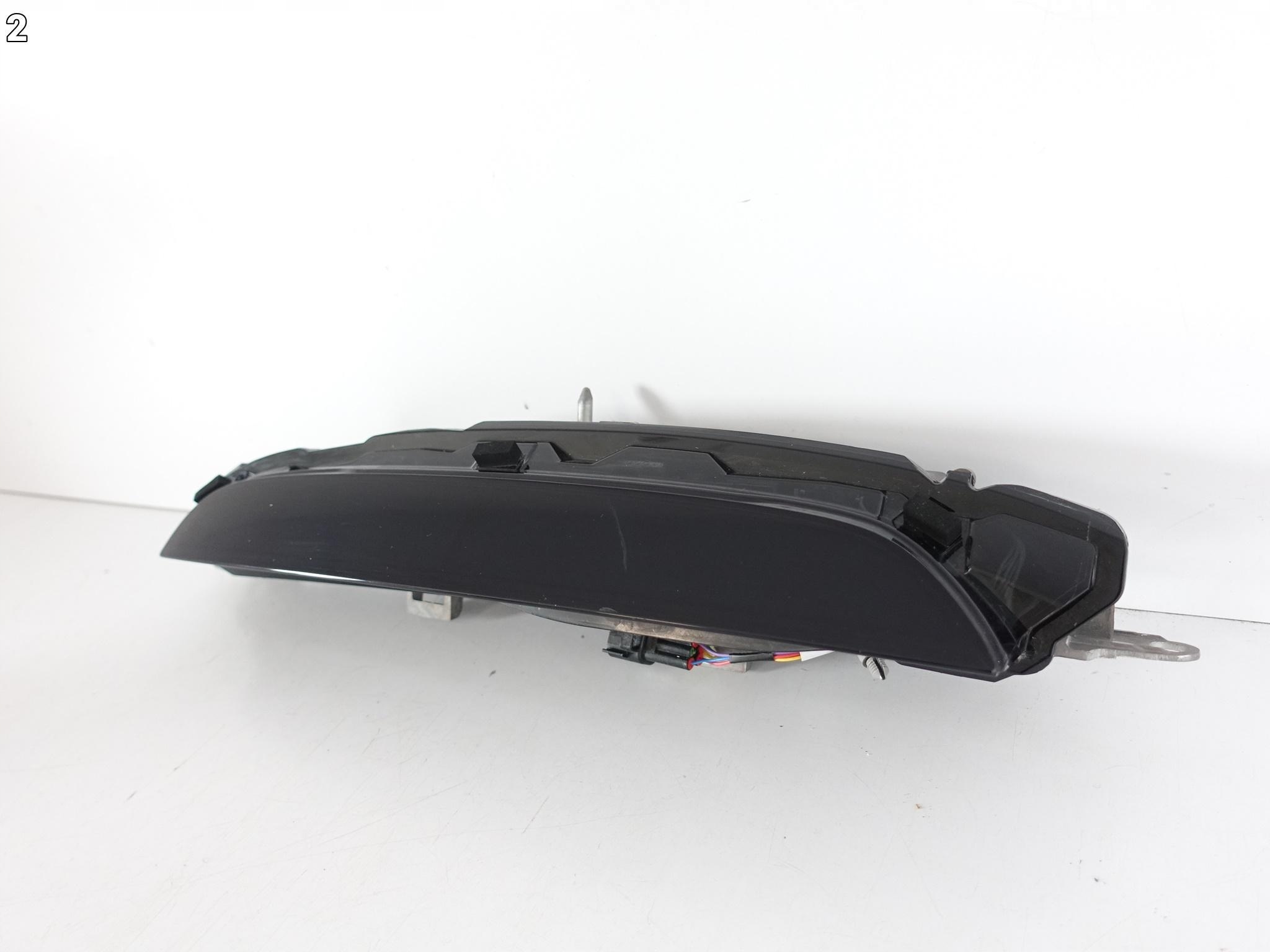 RANGE ROVER L460 V 22- light LED right rear part EU