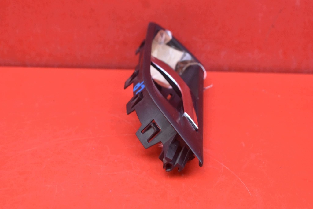 handle inner left front CHROM 3T0837247 SKODA SUPERB 2 II 08-13