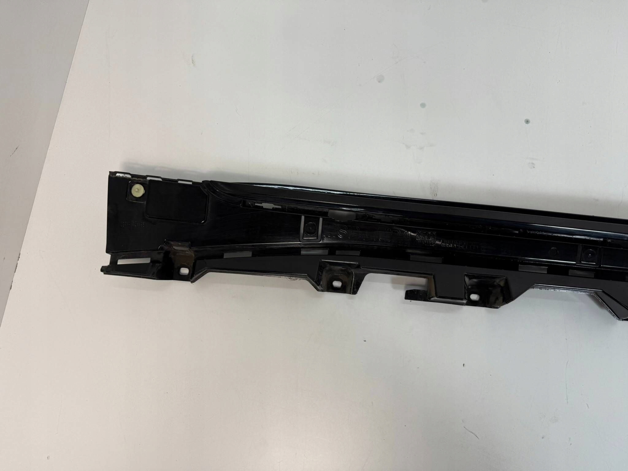 BMW i4 4 G26 8078580 8081708 moulding threshold right m-packet