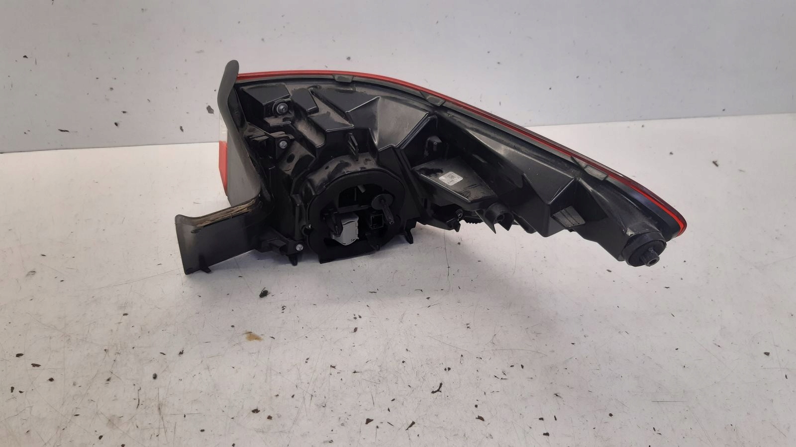 light rear part rear left Opel Grandland X