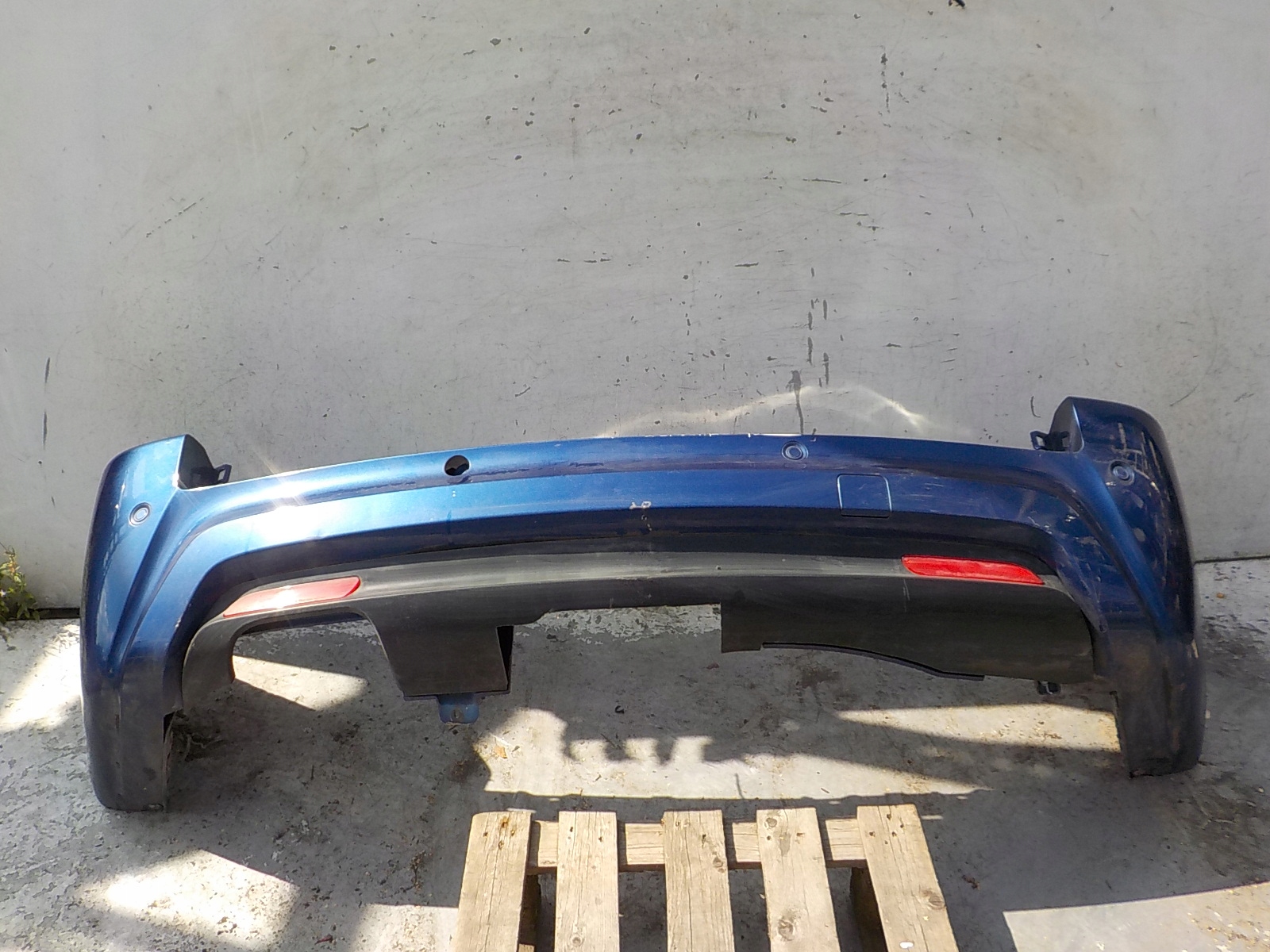 337 BMW X3 E83 m-packet LIFT bumper rear part rear PDC