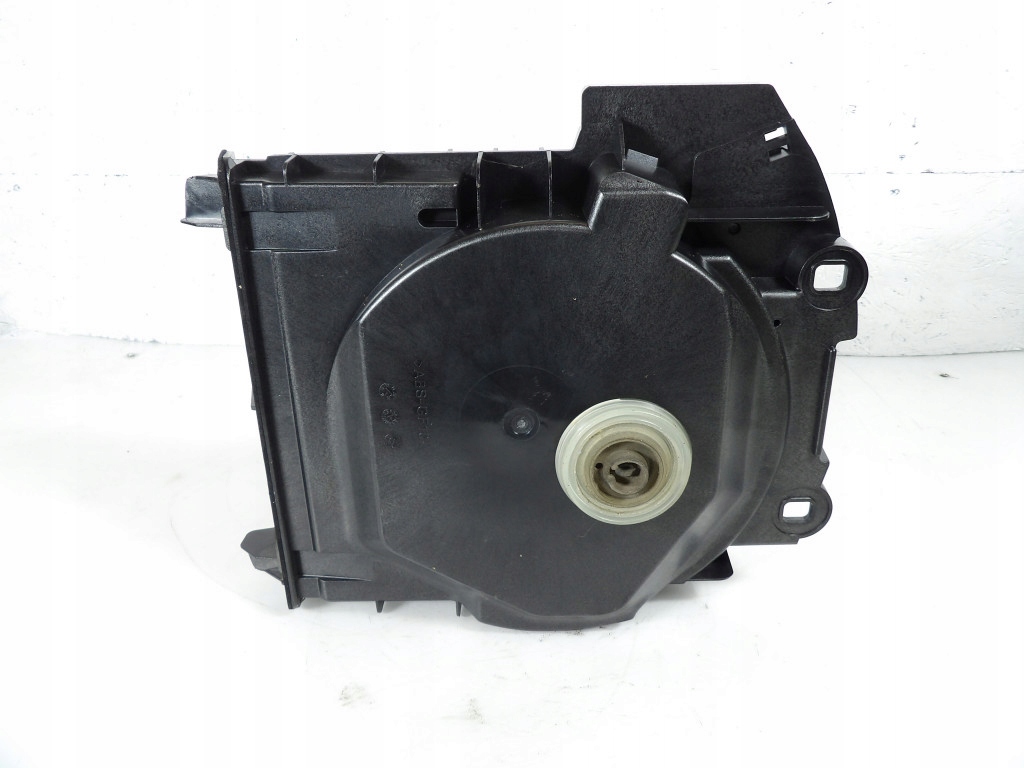 BMW 5 F11 SUBWOOFER left 9195199-02