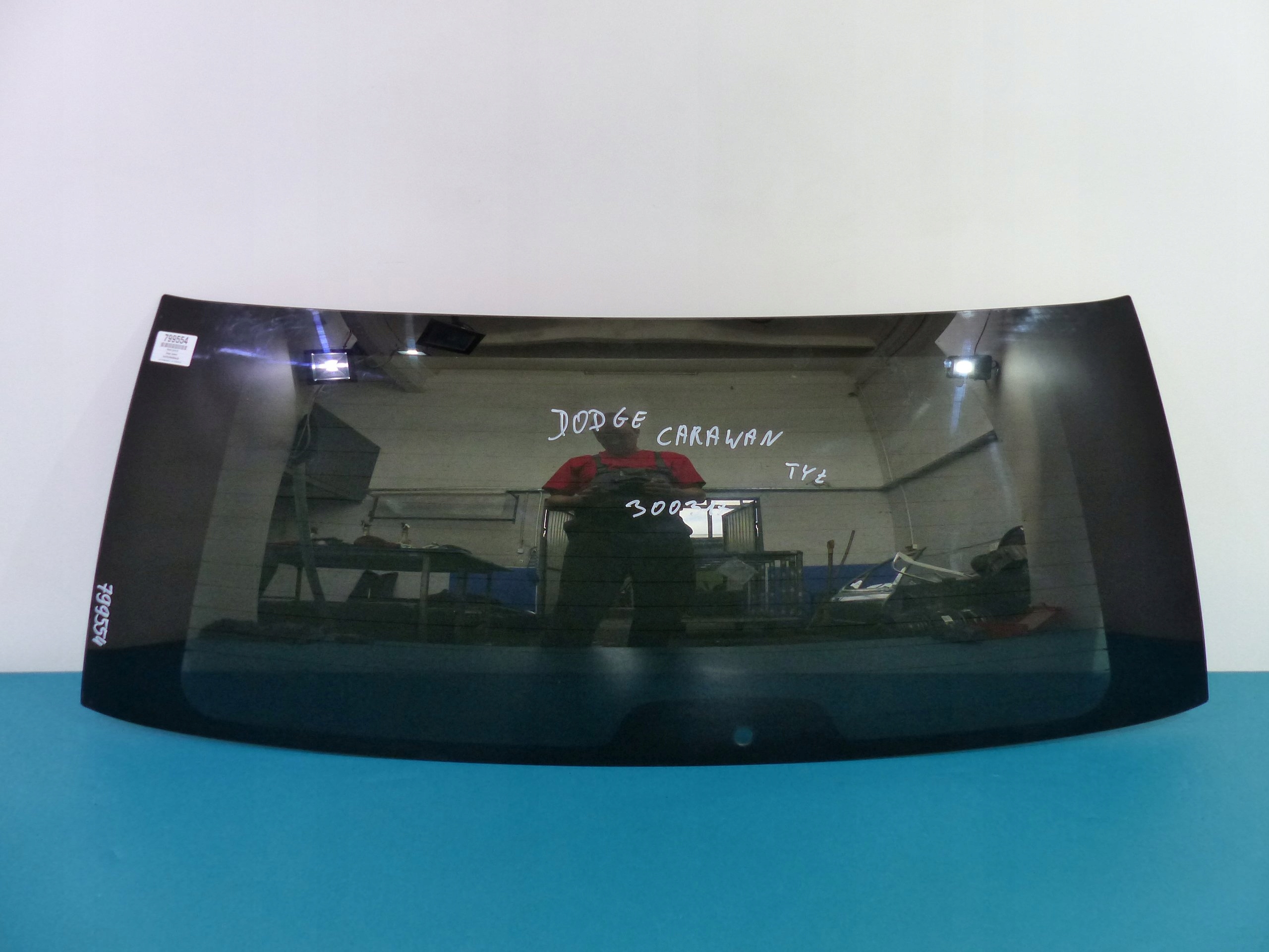 SZYBA TYLNA TYŁ GRAND CARAVAN IV 00-04