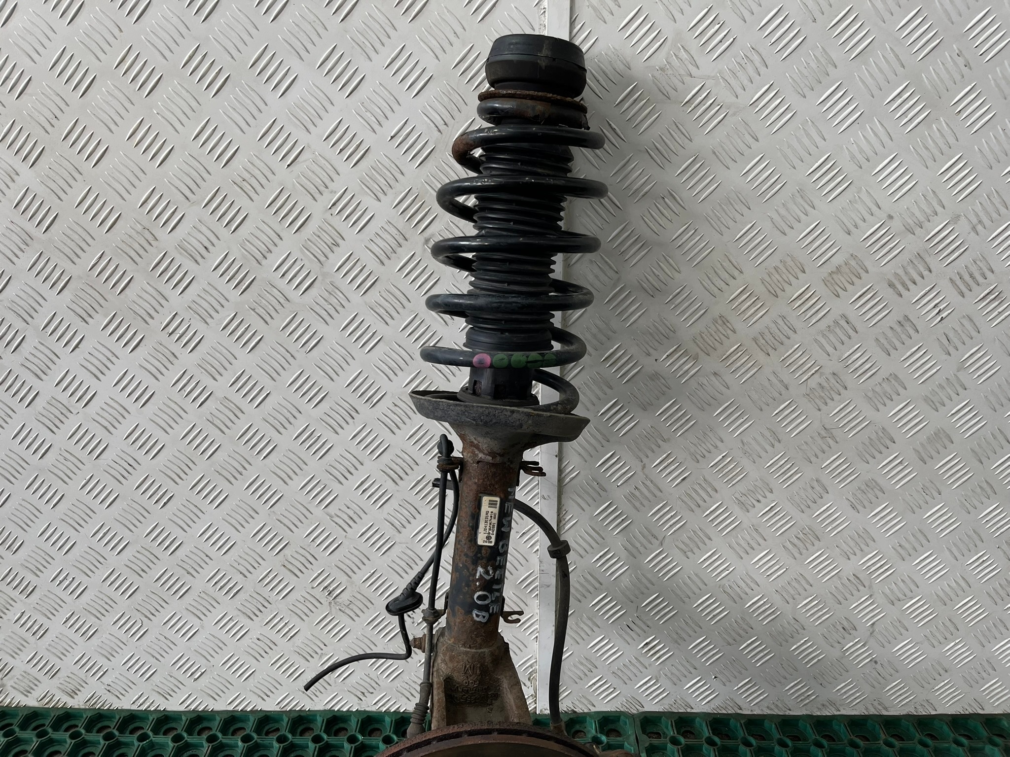 VW NEW BEETLE 97-10 1C0 2.0 B MCPERSON swing right front original