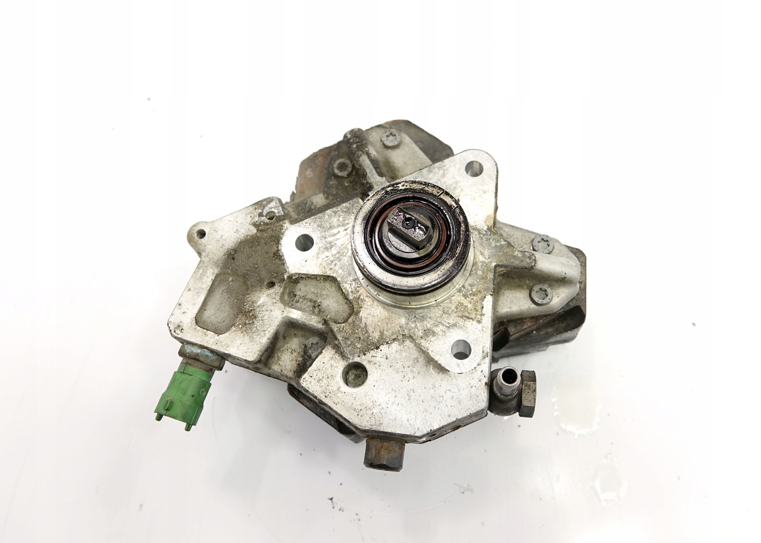 injection pump VOLVO S40 II V50 2.4 D 0445010111