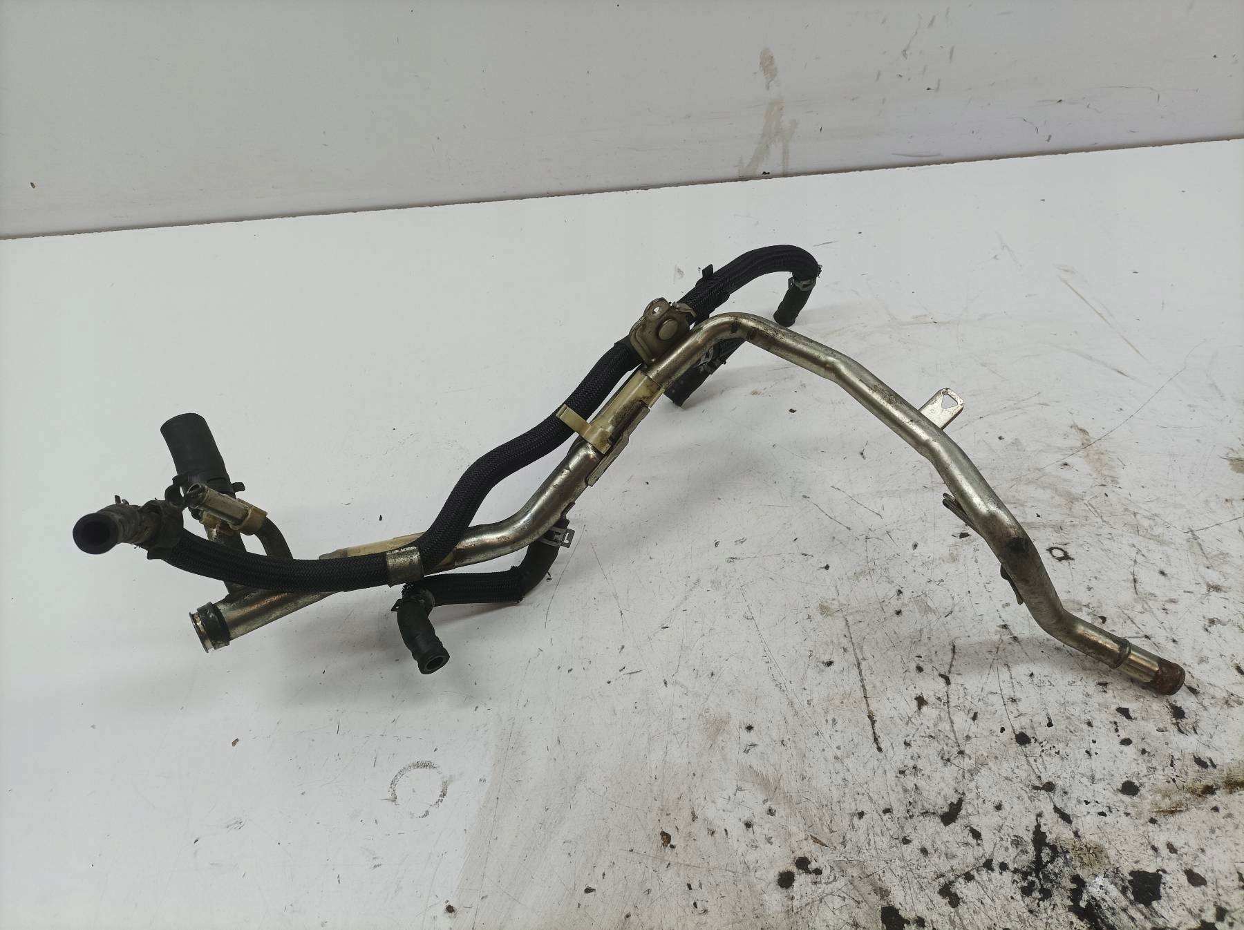 Tubi acqua tubo 1.4 D E15 Toyota Auris e (2006-2012)