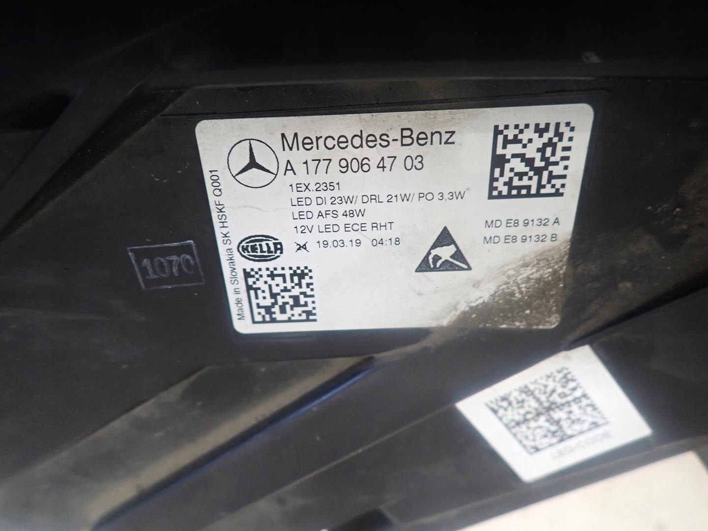 light front left MERCEDES A-KLASA W177 FULL LED