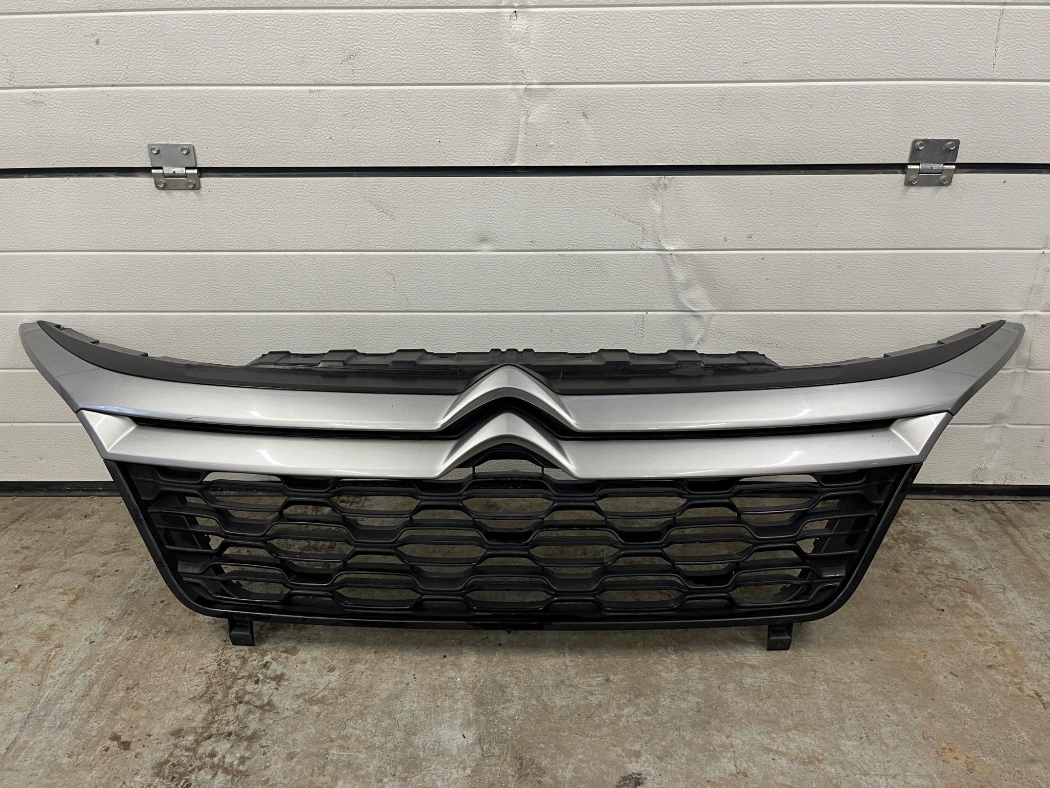 Citroen Jumper I Kühlergrill FRONTGRILL Kühlergitter - Thumbnail 1
