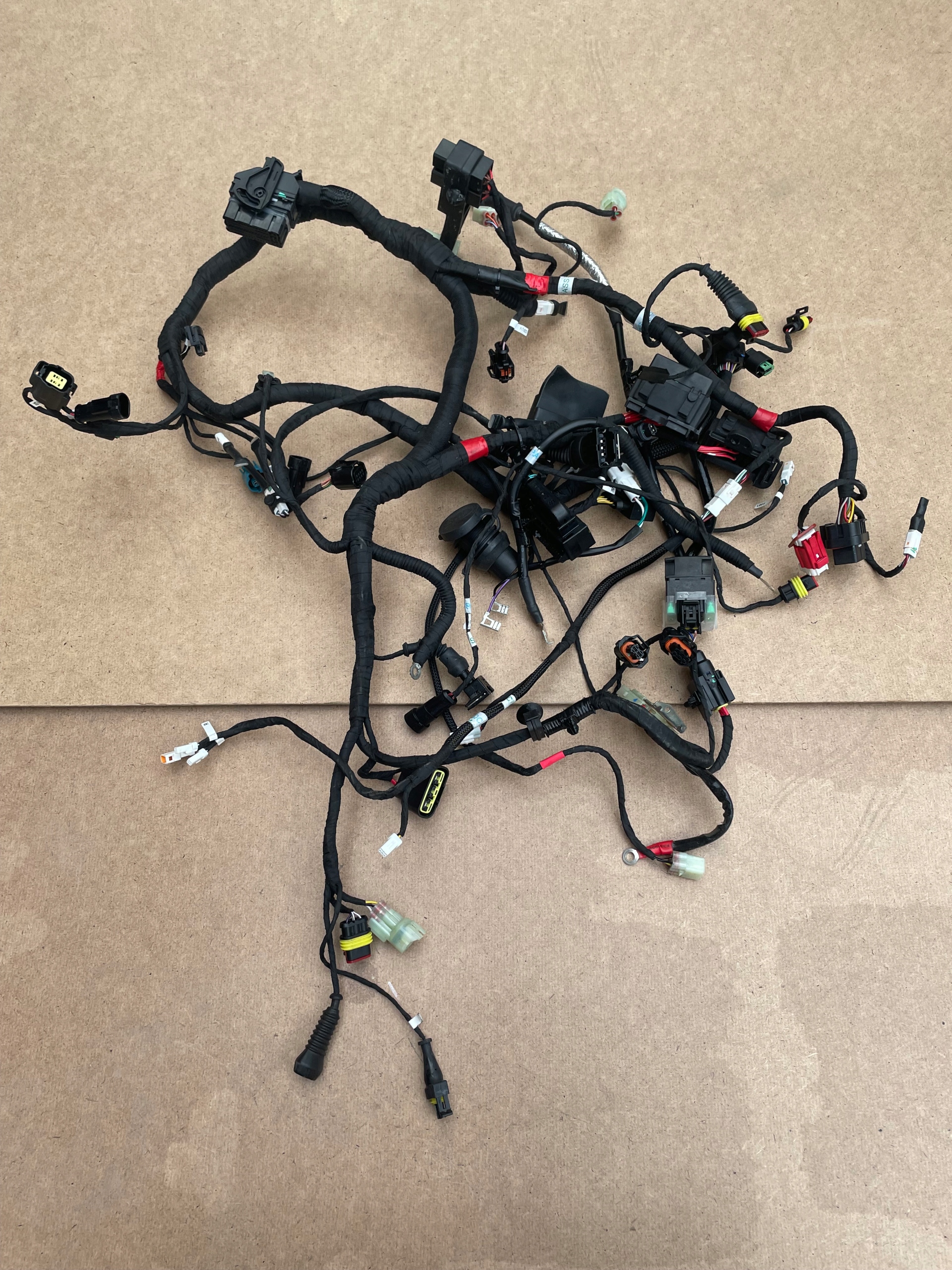 ЭЛЕКТРОПРОВОДКА DUCATI SUPERSPORT 950 2021