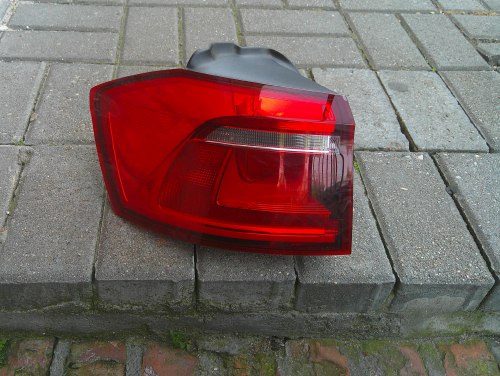 VW GOLF SPORTSVAN LAMPA LEWA TYLNA ORYGINAŁ 510945095R