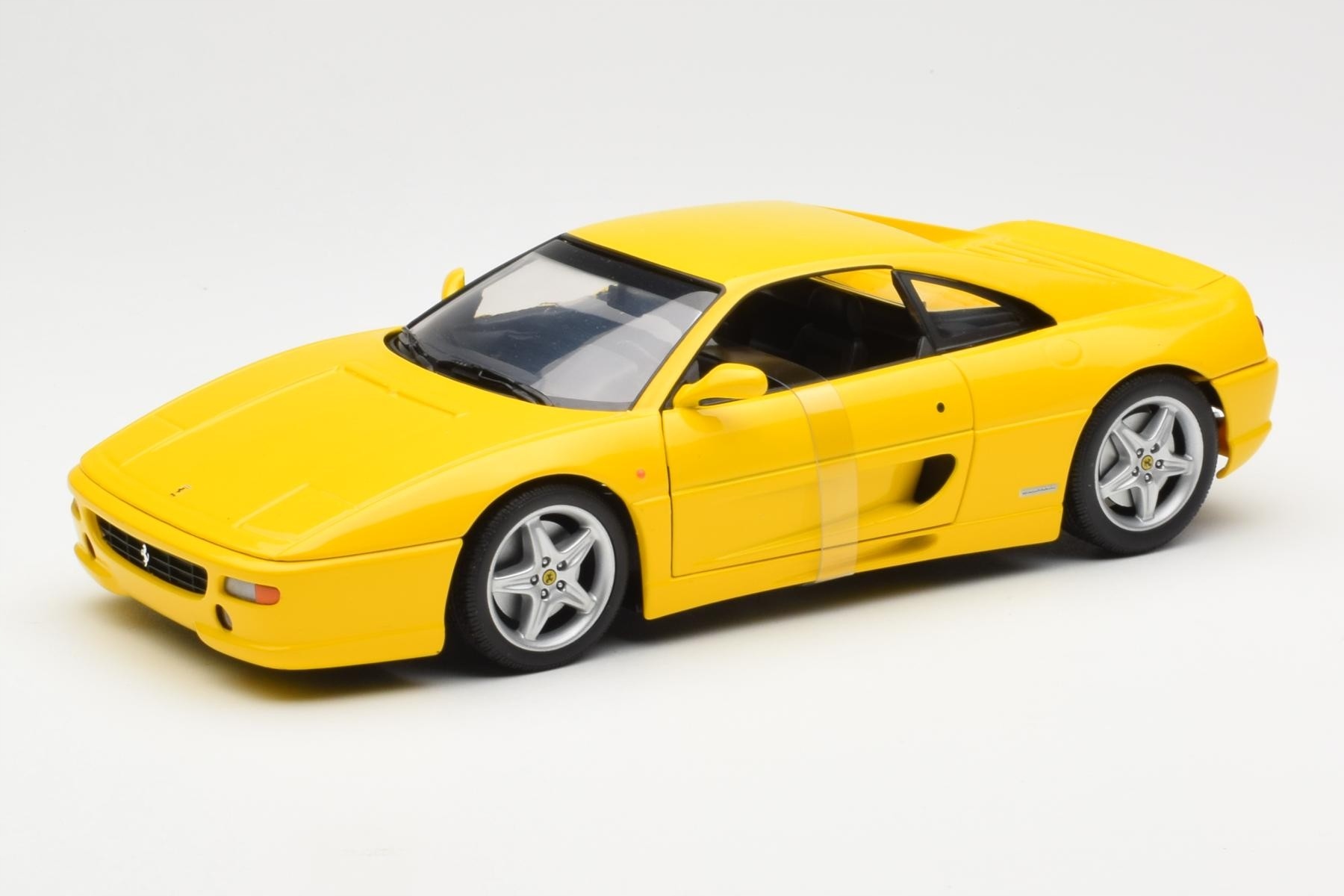 Ferrari F355 Coupe Yellow Ut Models 1/18