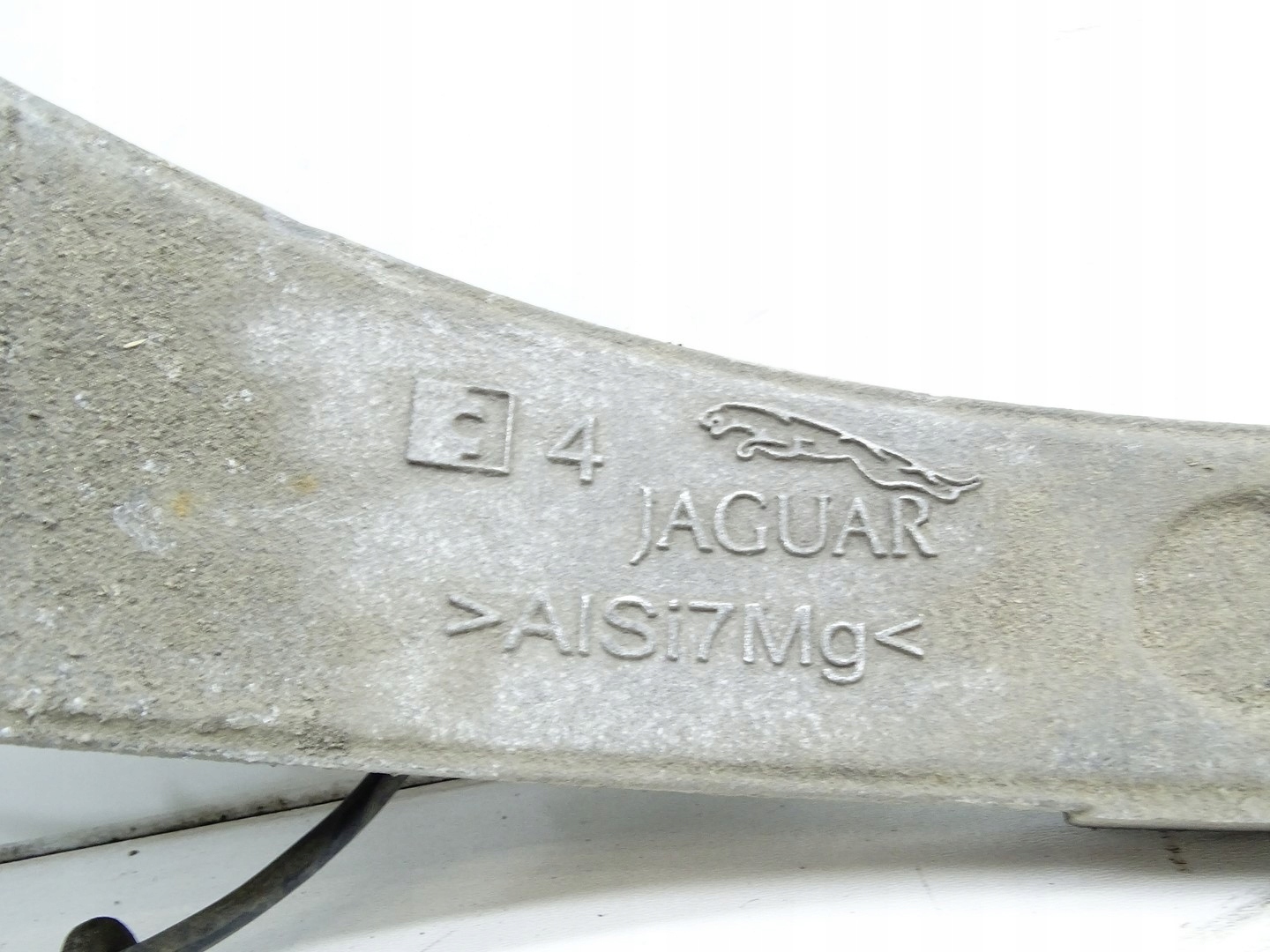 swing of the pivot left front left front JAGUAR XF R 5.0 V8
