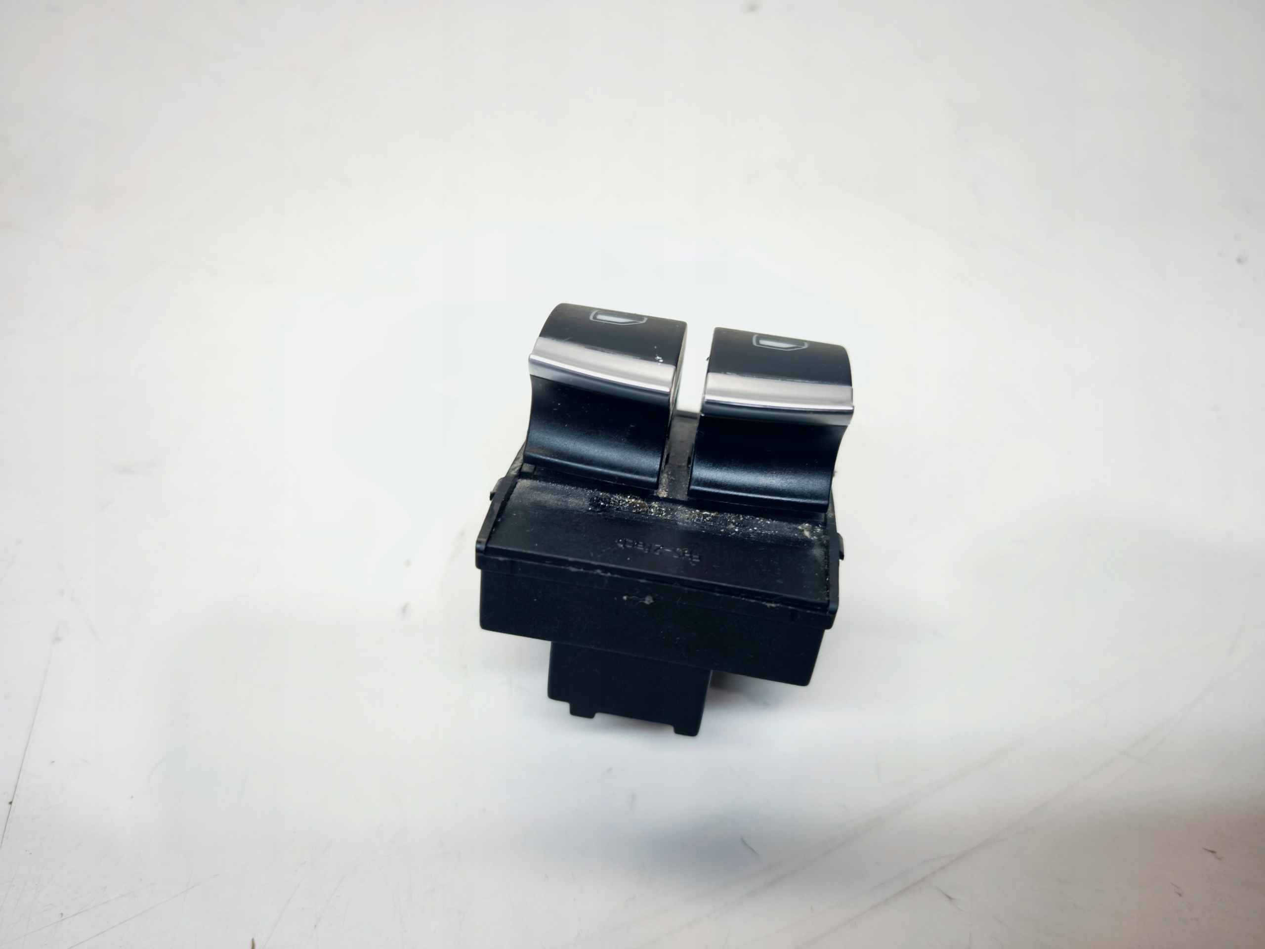 Bouton Interrupteur Vitres CHROM A3 8P LIFT 8Z0959851H