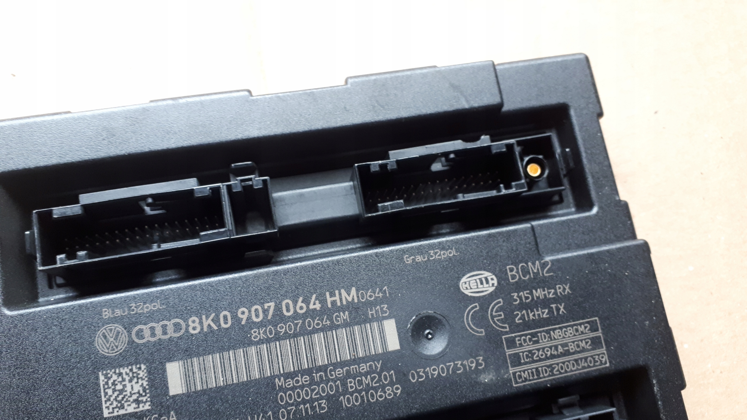 S4 B8 LIFT A4 module control unit KOMFORTU 8K0907064HM