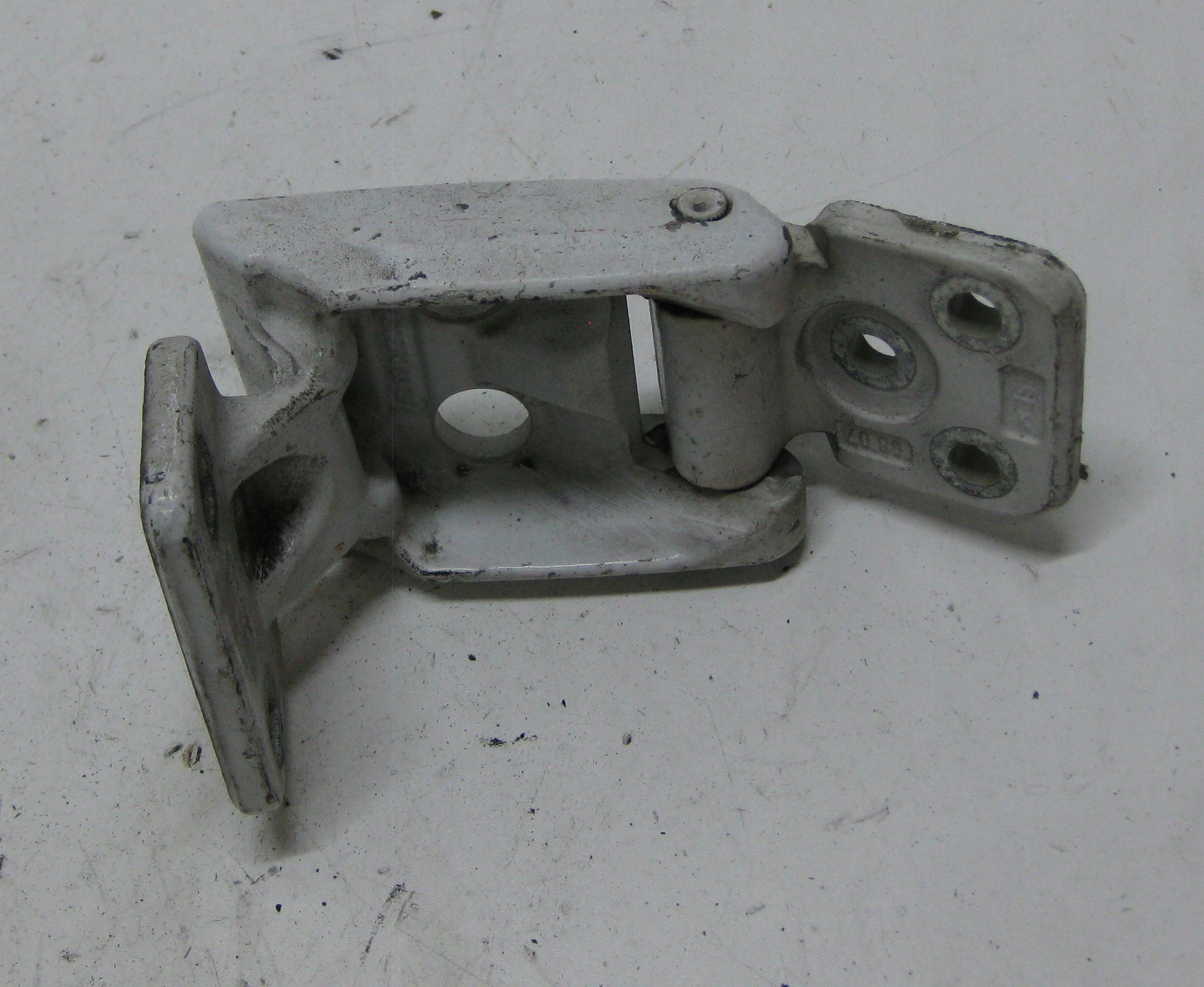 MERCEDES SPRINTER W906 hinge door left rear part upper A9067400437
