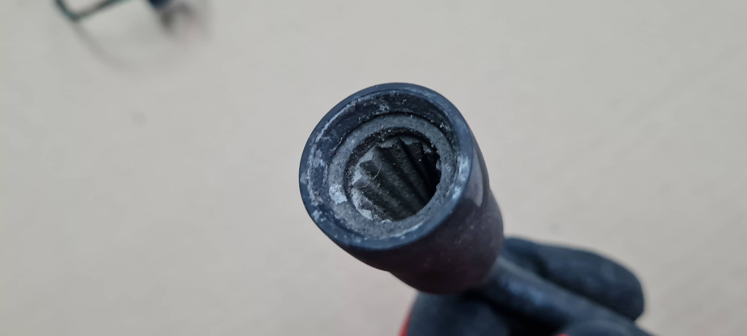 A6 C8 4K ODPOWIETRZNIK hose lights right front 4K0941718