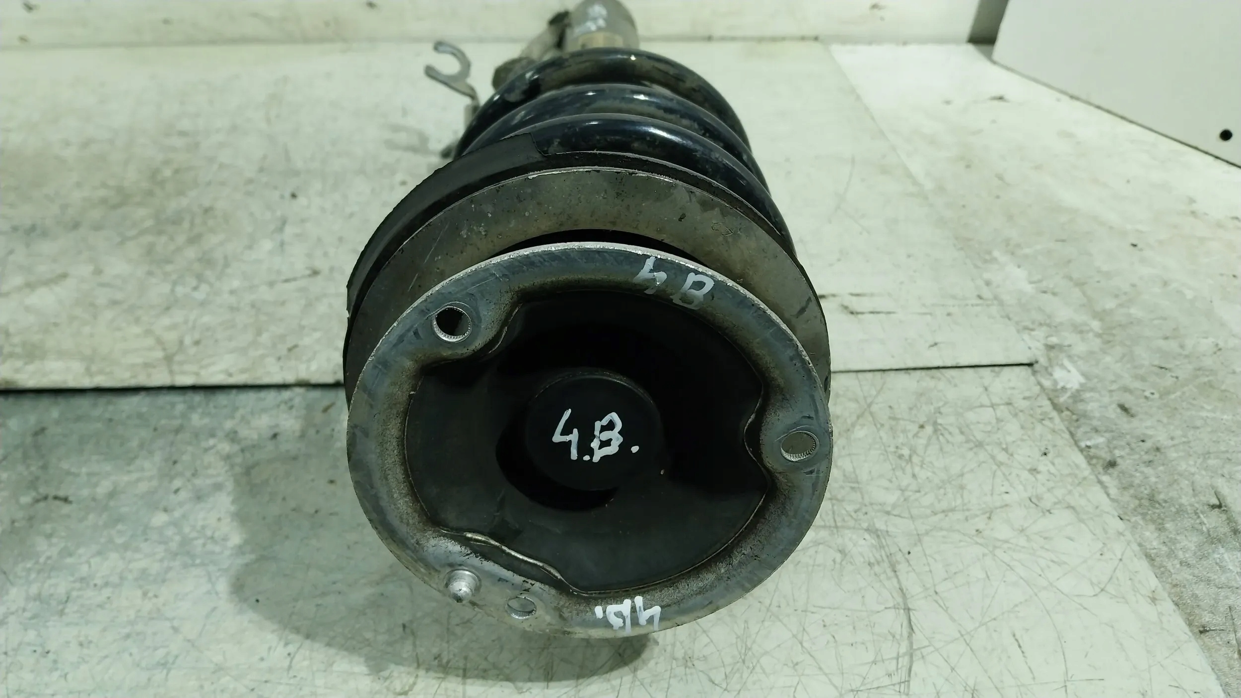 shock absorber front right 6789574 BMW X1 E84 N47