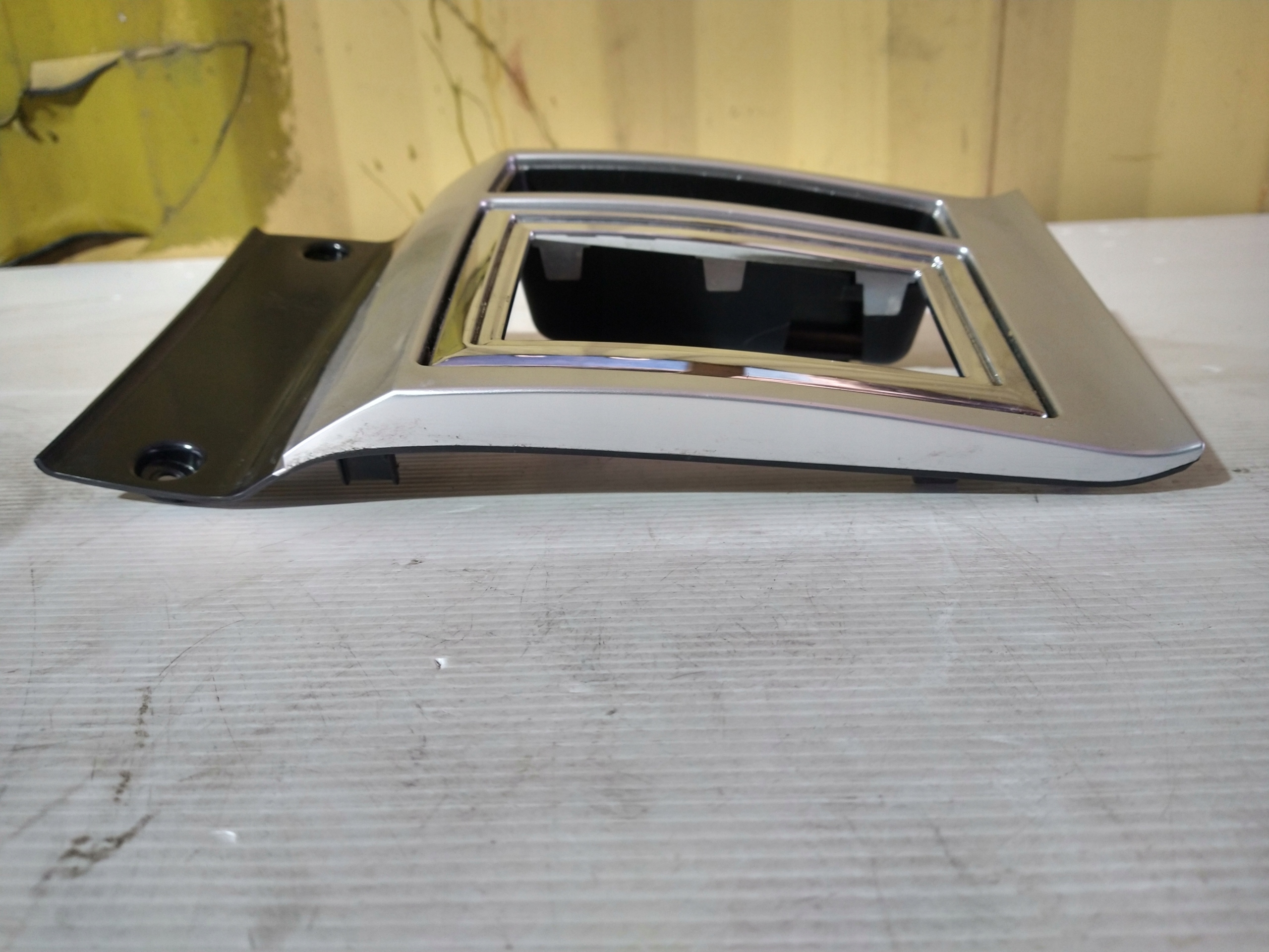 CHRYSLER 300C рамка панель переключения передач автомат селектор 04595966AA