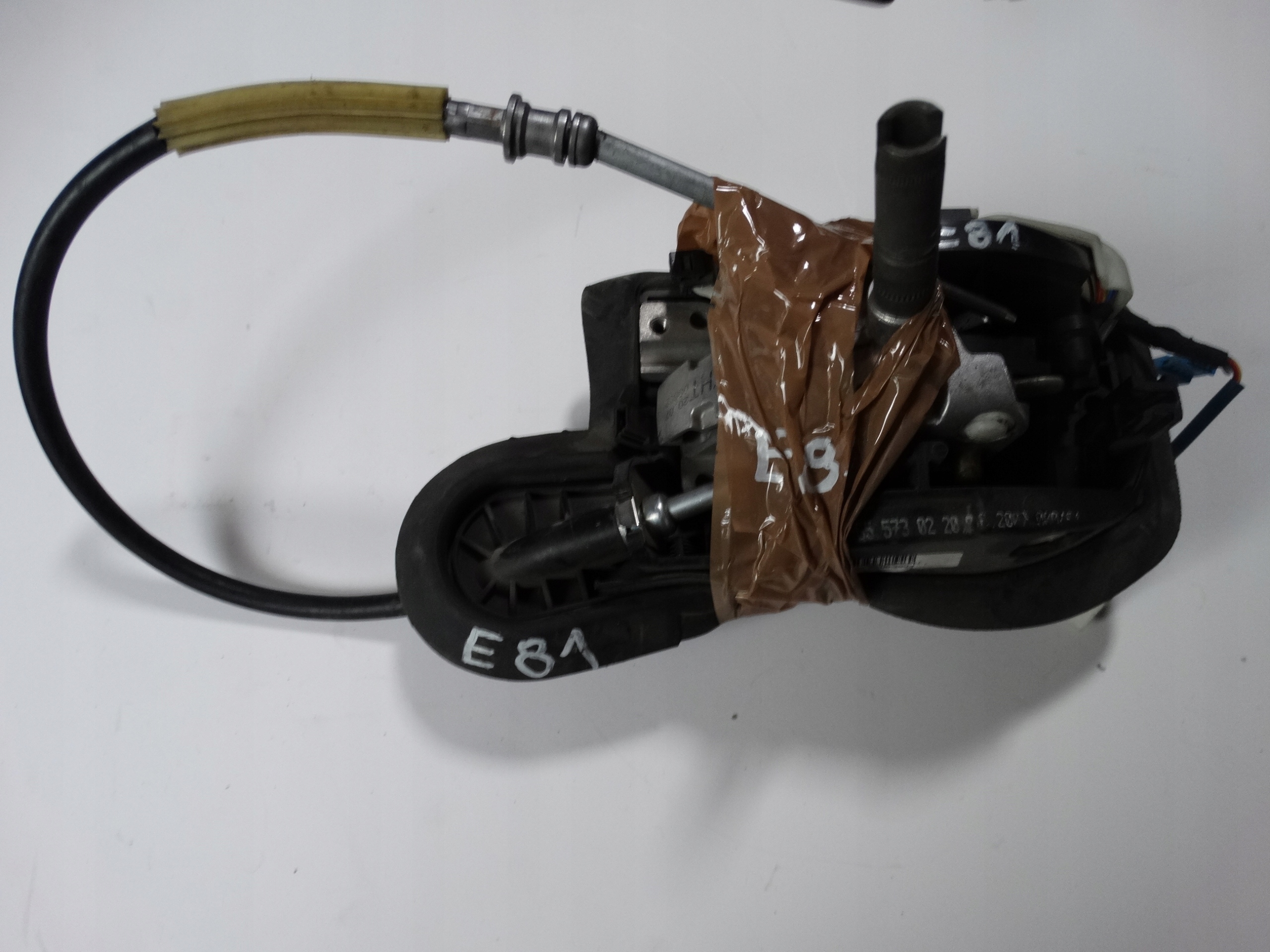Schaltkulisse Schalthebel getriebe BMW E81 E88 E82 E87 130i 1