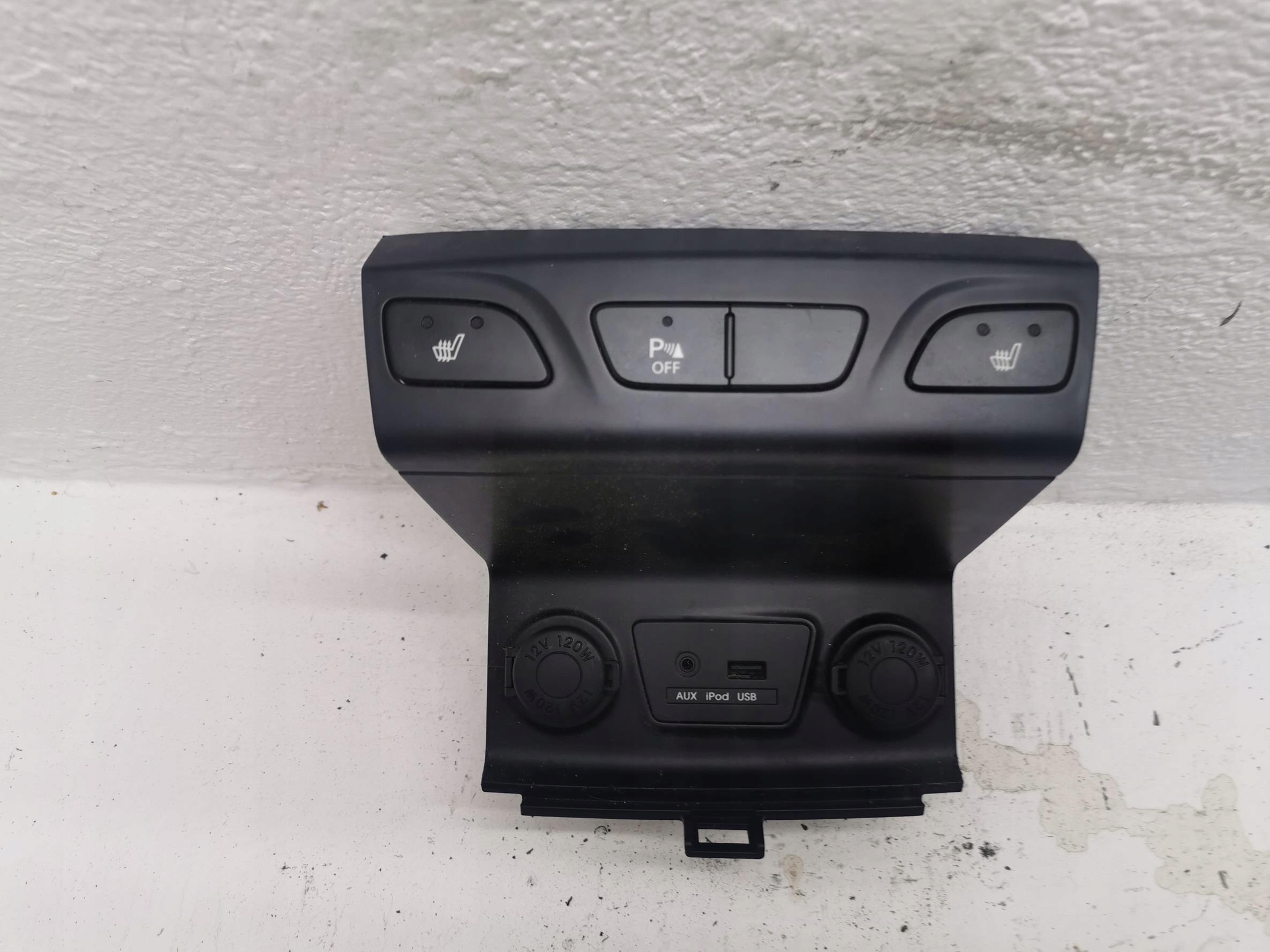 PANEL GRZANIA Sitze HYUNDAI IX35 93310-2Y800