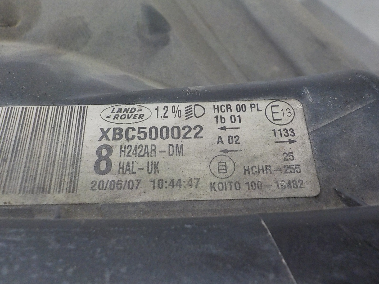 LAND ROVER DISCOVERY III light right front front UK