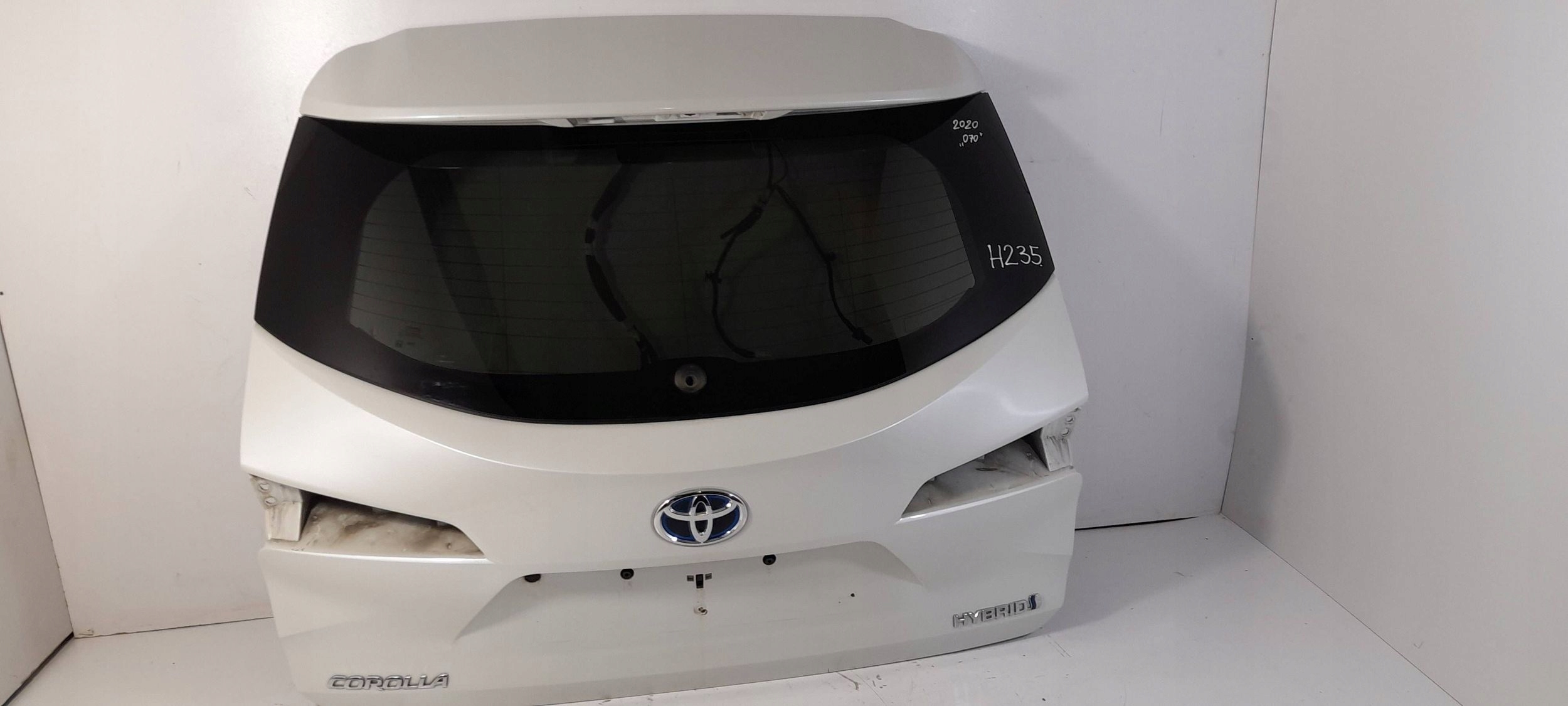 Toyota Corolla E210 E21 kapota kufru 2020