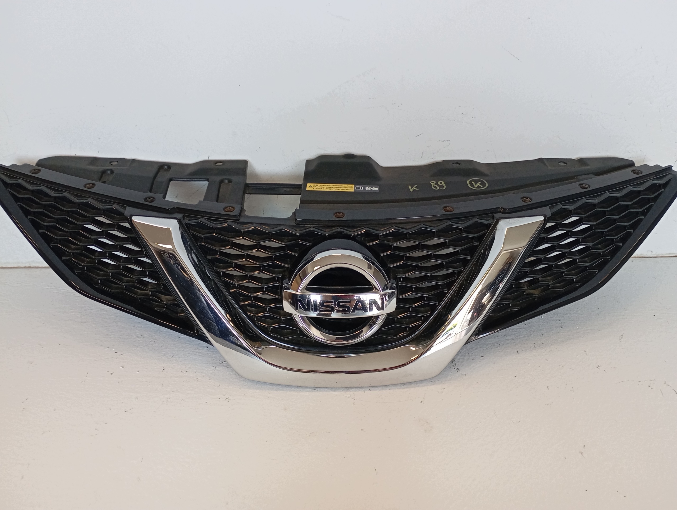Grille NISSAN QASHQAI II J11