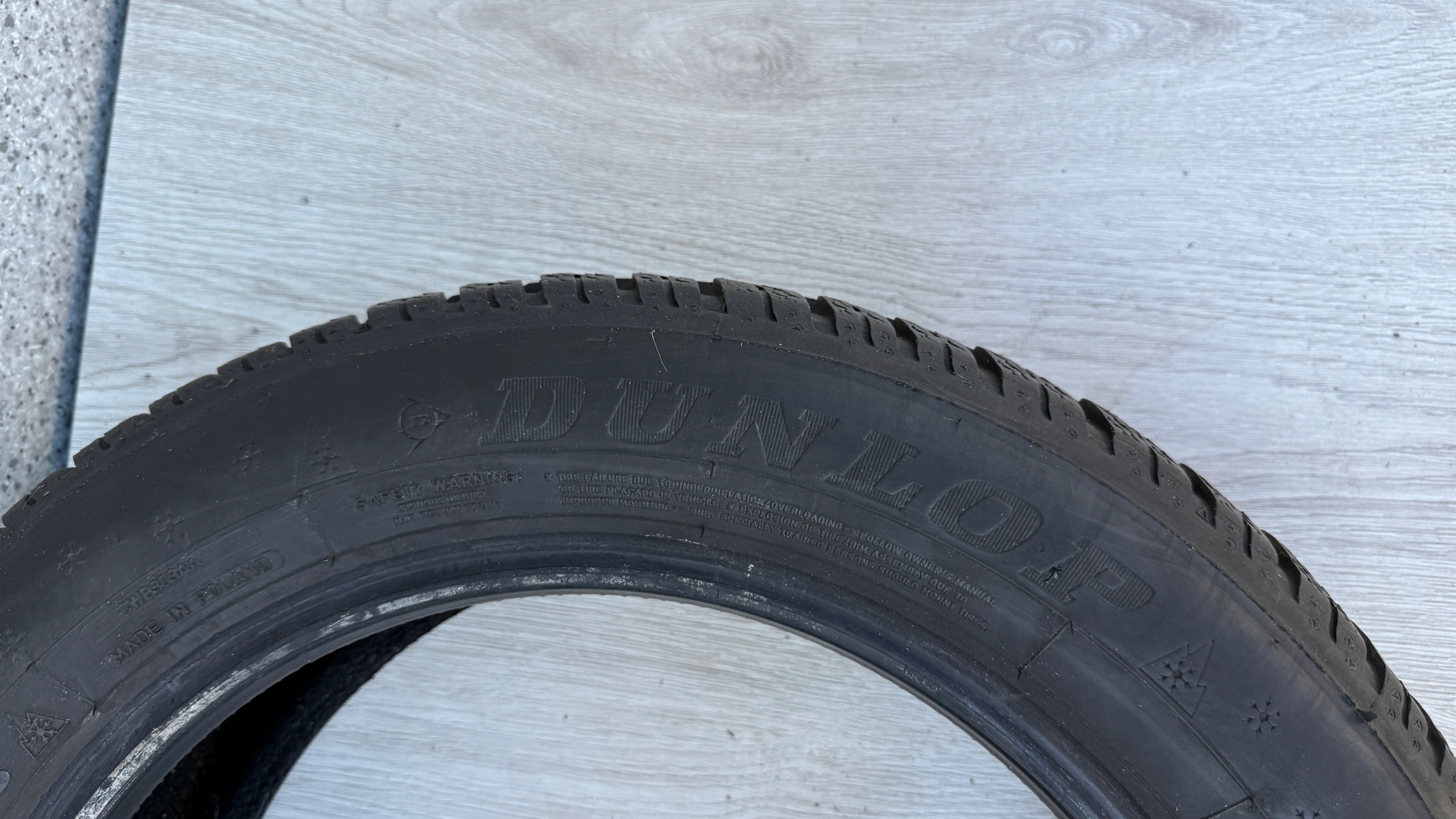 Reifen PARA ZIMA DUNLOP WINTER RESPONSE 2 165 65 15 R15 81T 6mm ROBA85