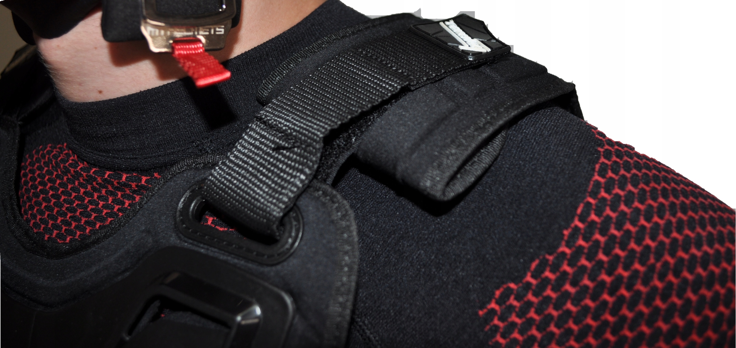 BUZER ZBROJA CROSS ENDURO POLISPORT PHANTOM CZARNY Numer katalogowy producenta 8003700001