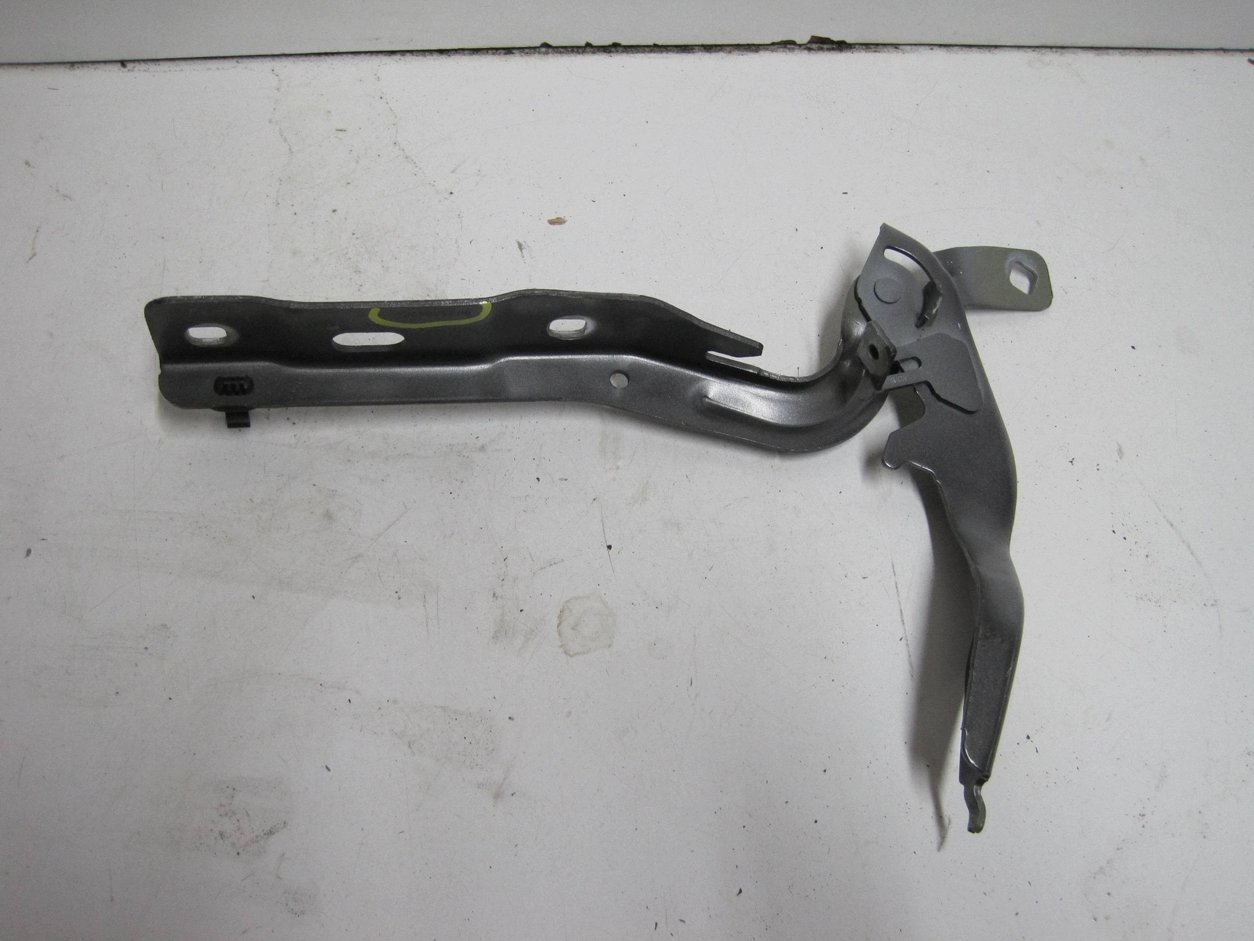 hinge bonnets CITROEN C4 III E-C4 9831199580