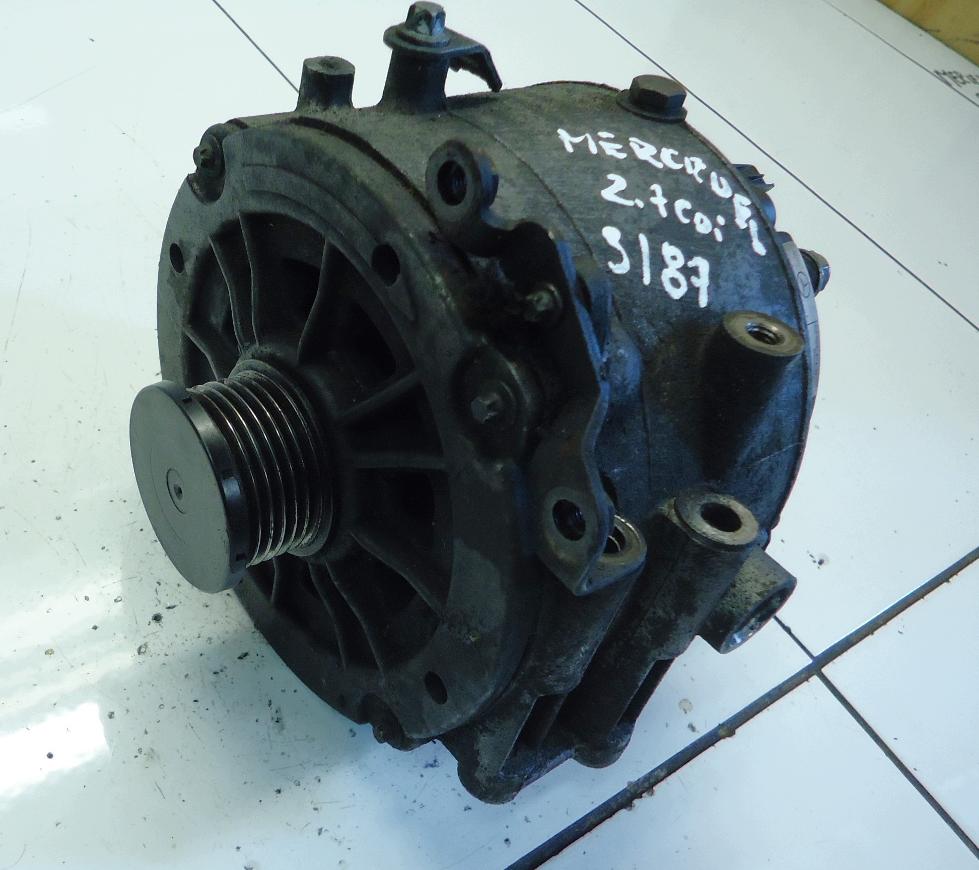 MERCEDES 2.7 CDI alternator A0001502550