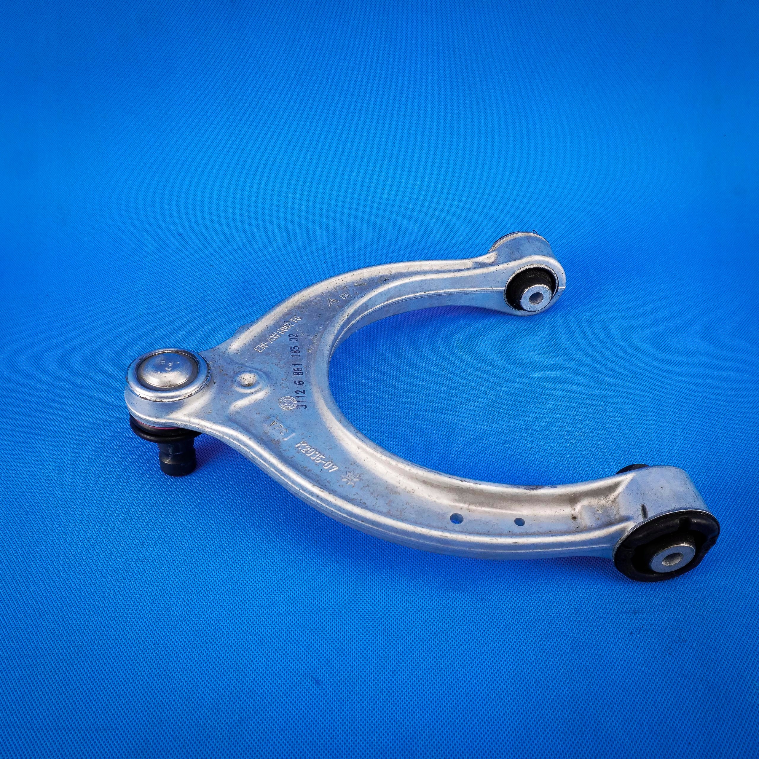 arm front upper left right BMW 5 G30 31106861185 6861185 25km