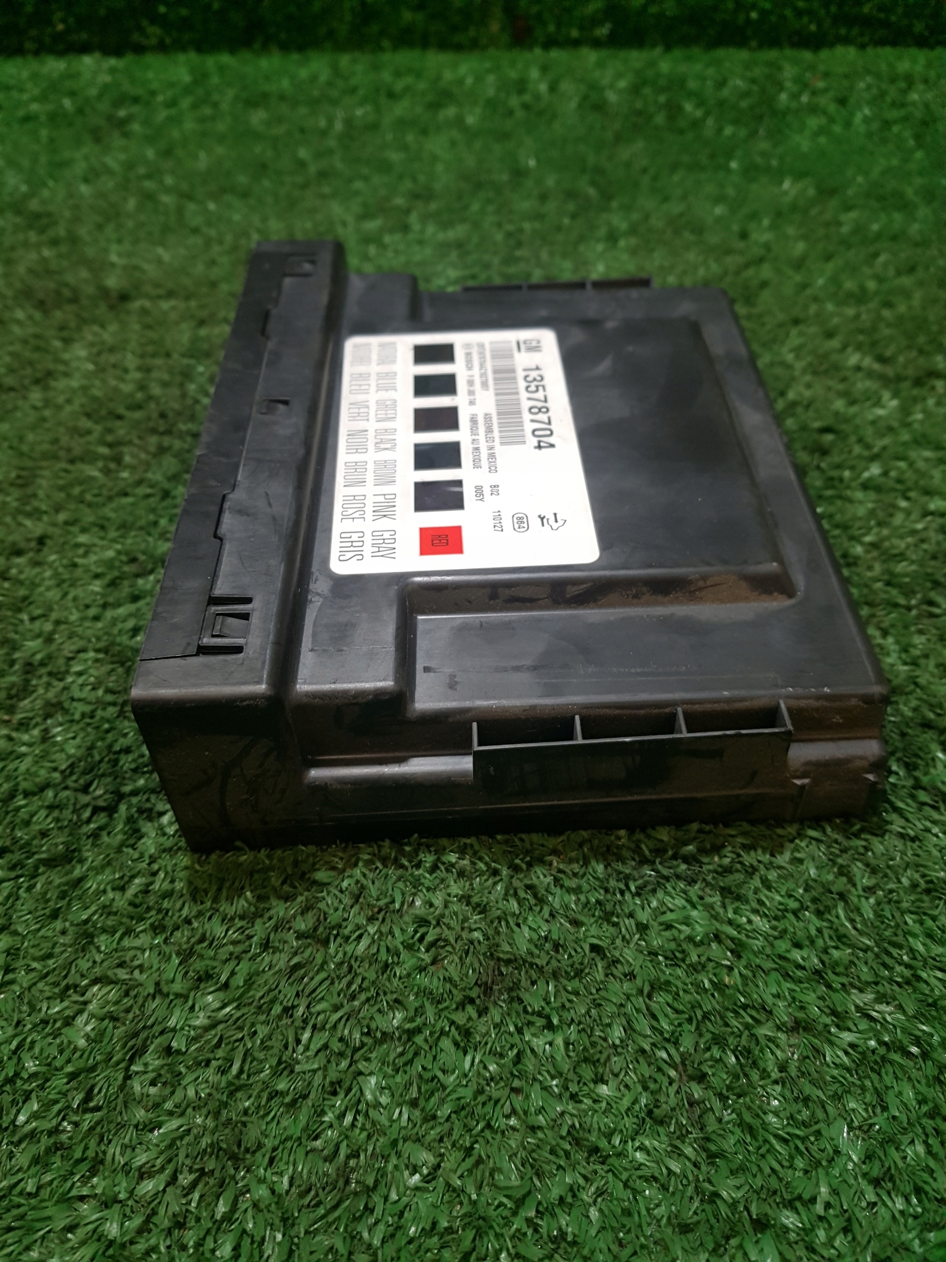 comfort control unit OPEL INSIGNIA 13578704